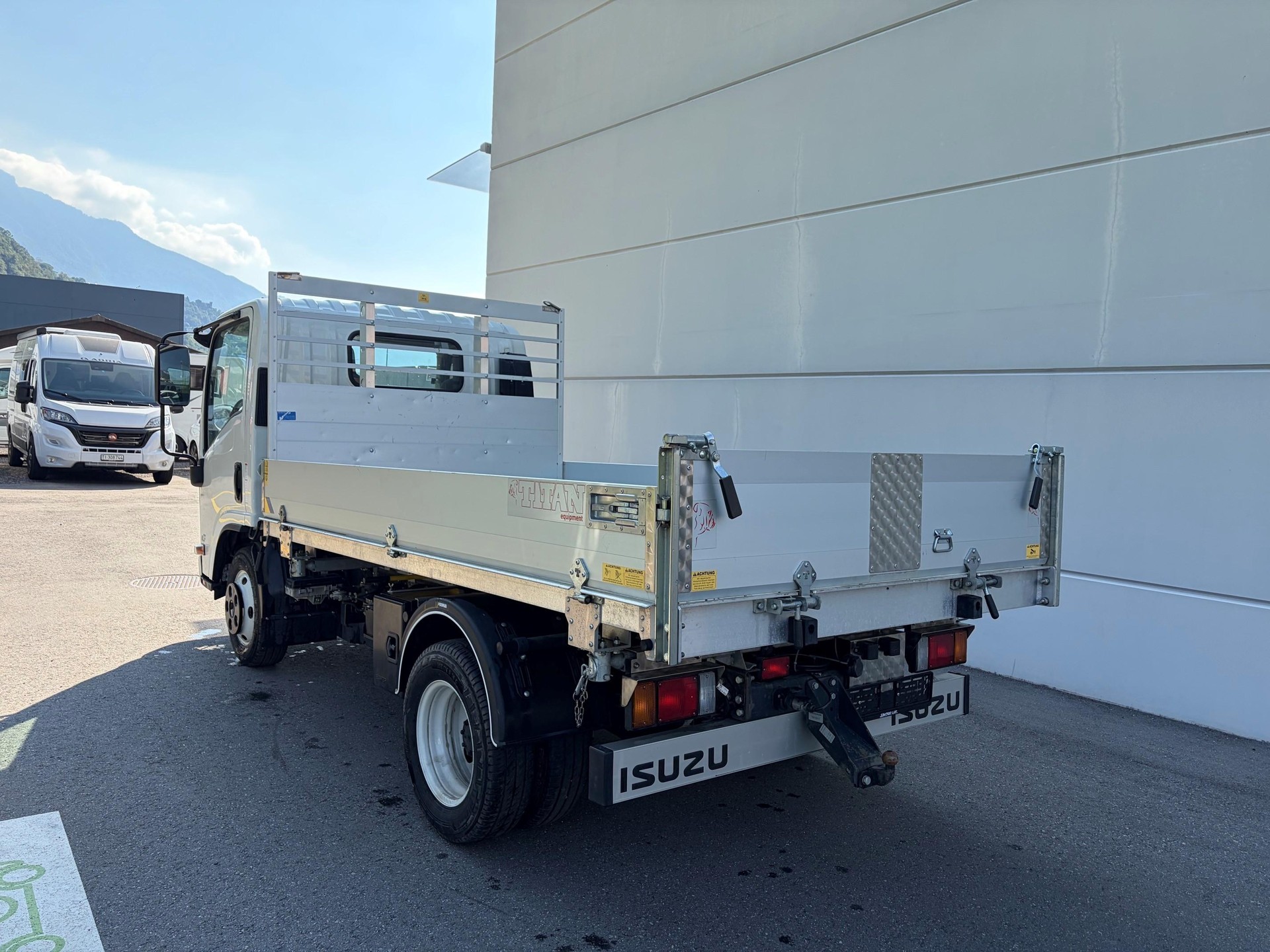 ISUZU M27 Kab.-Ch. F DR 3.0 Ddi-image-4
