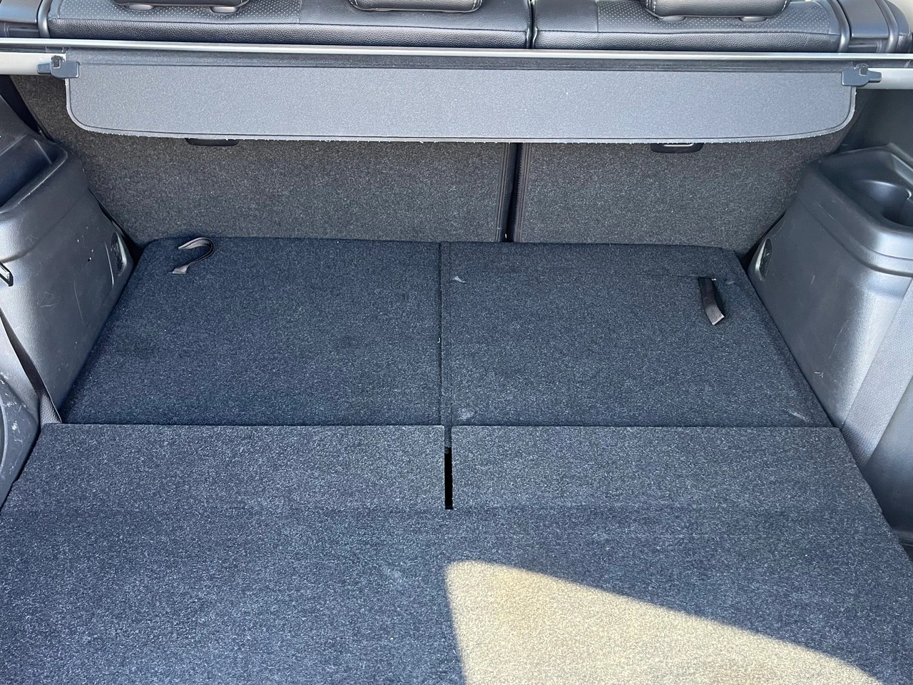 MITSUBISHI Outlander 2.2 DID Diamond 4WD Automatic-image-10