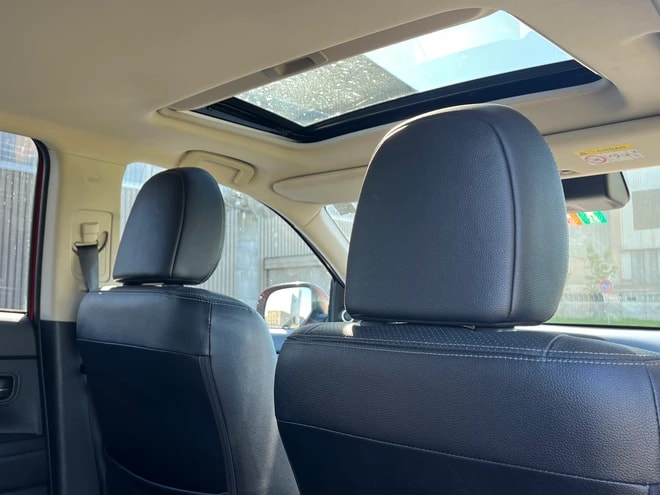 MITSUBISHI Outlander 2.2 DID Diamond 4WD Automatic-image-11