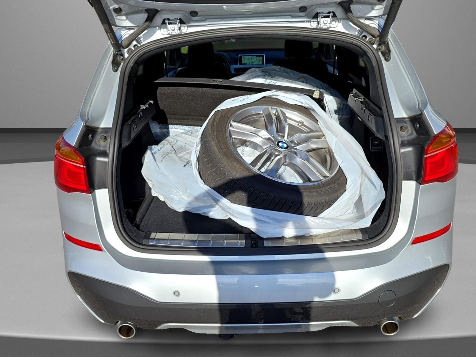 BMW X1 xDrive 20d M Sport Steptronic-image-11