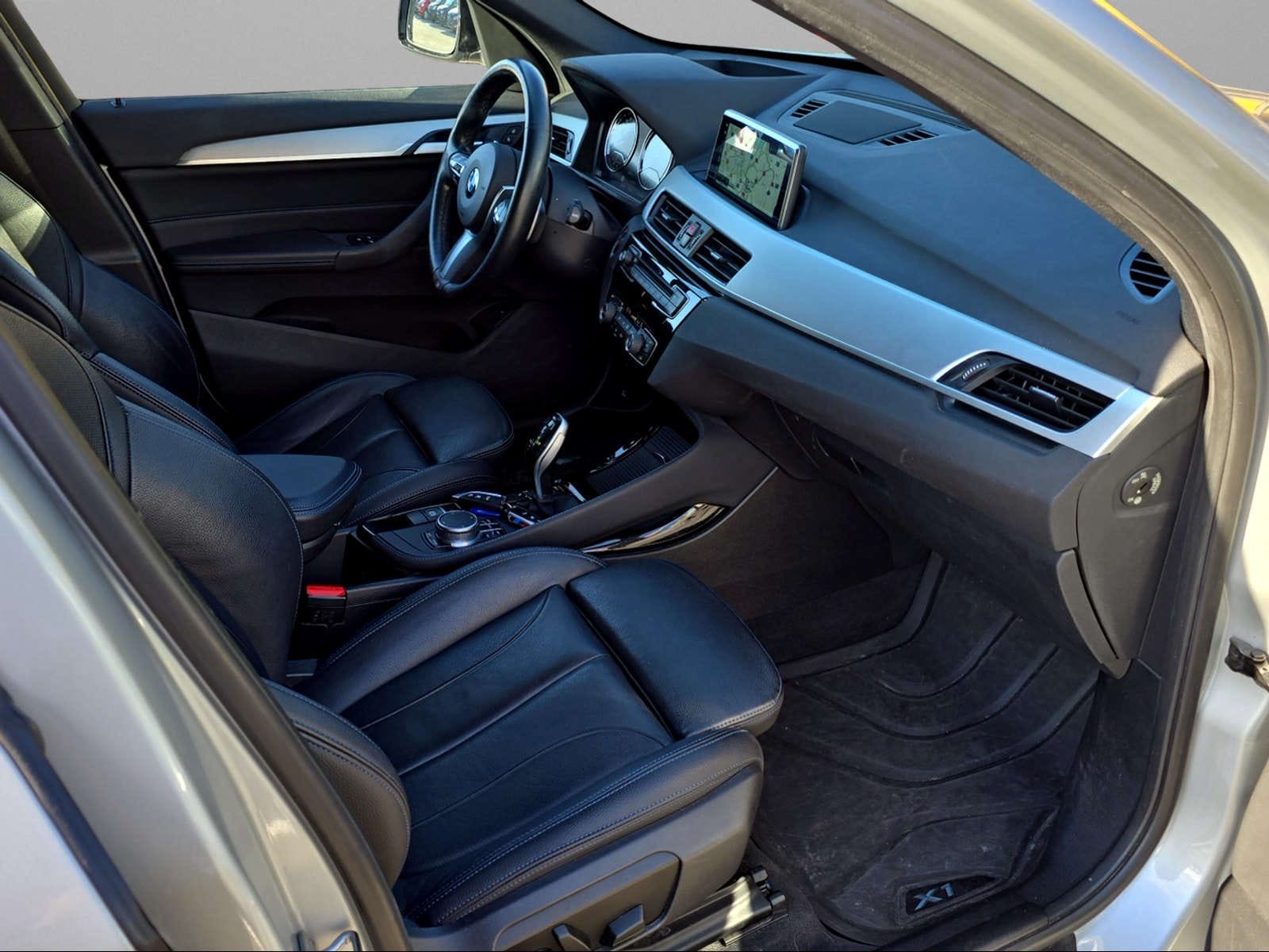 BMW X1 xDrive 20d M Sport Steptronic-image-15