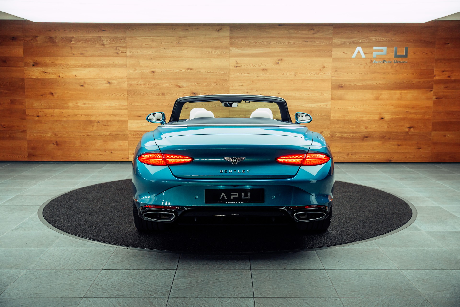 BENTLEY Continental GTC 4.0 V8 PHEV Azure Topaz Blue-image-17