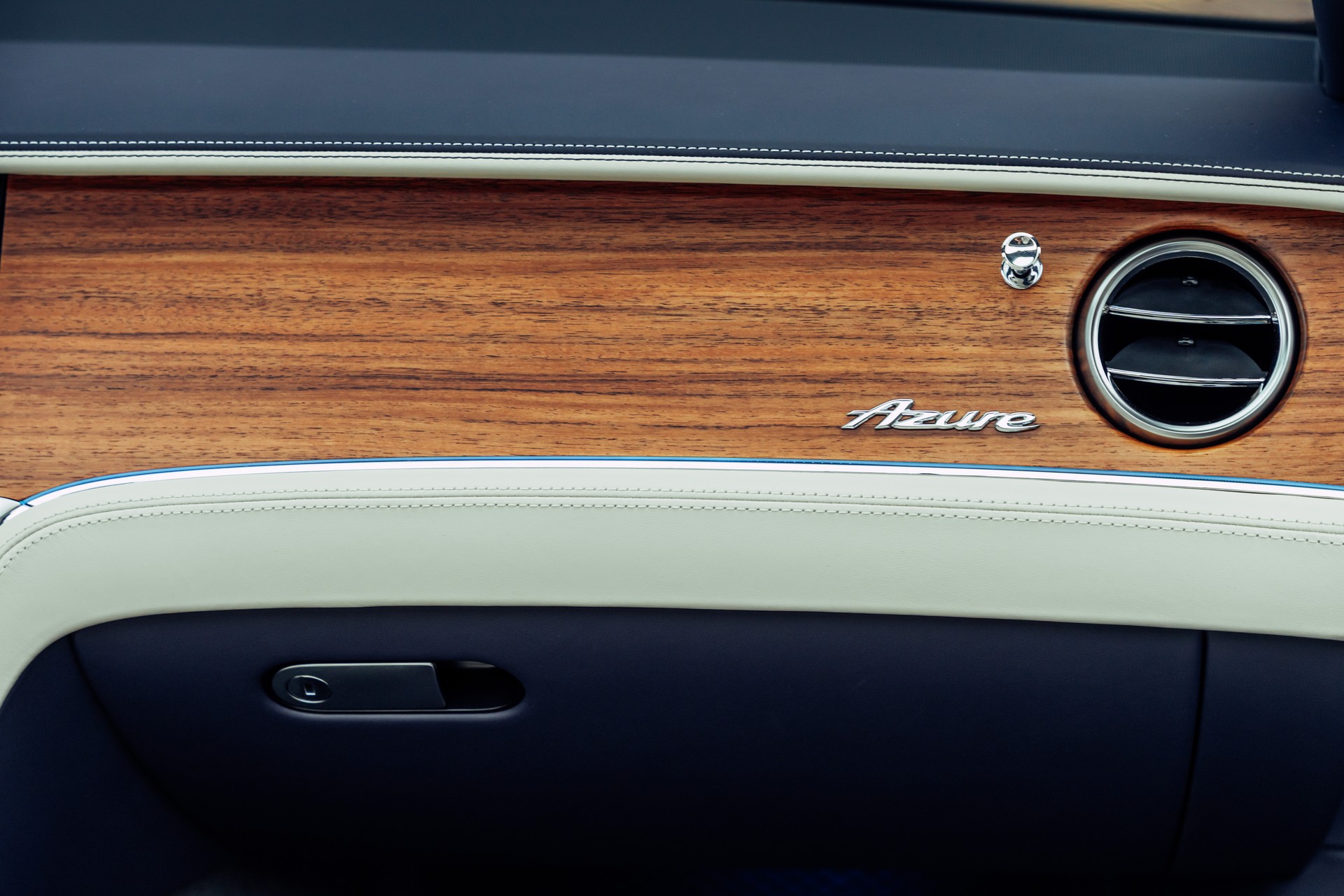 BENTLEY Continental GTC 4.0 V8 PHEV Azure Topaz Blue-image-12