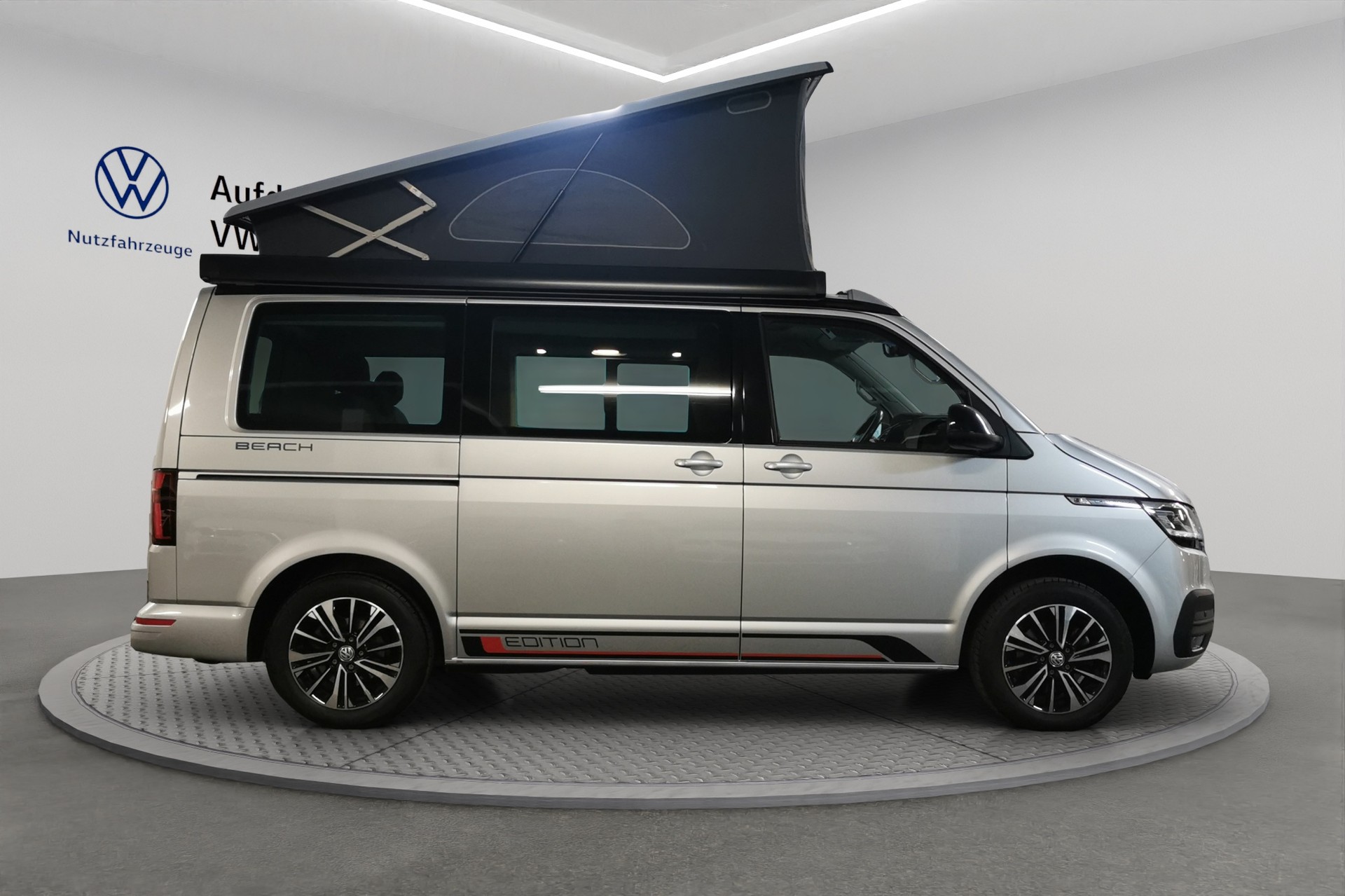 VW T6.1 California 2.0 TDI Beach Liberty 4Motion DSG-image-5