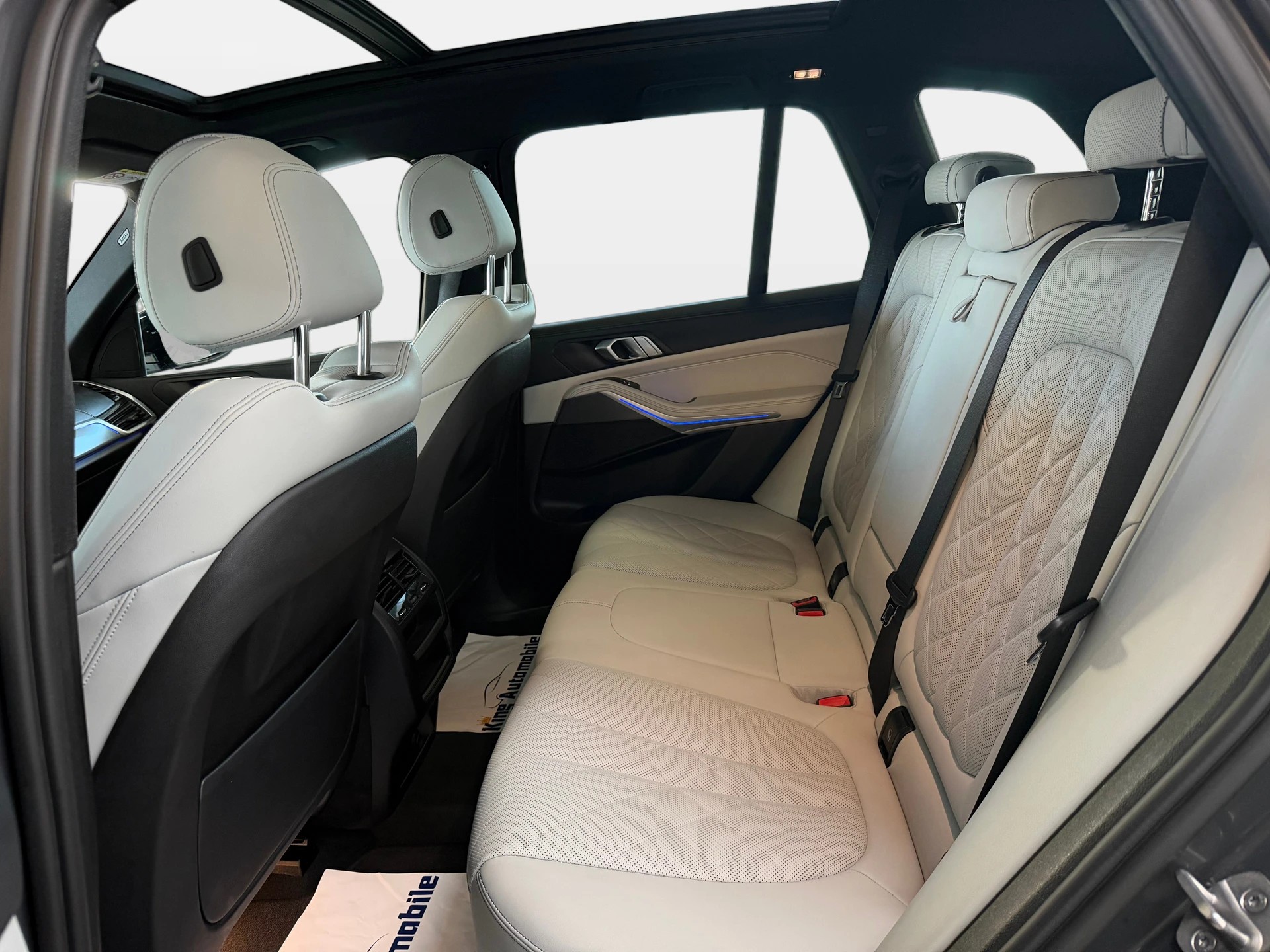 BMW X5 xDrive 48V 40d M Sport Steptronic | CH-Auto | Frisch MFK | BMW Laserlicht | Pano Dach | M-Sportabgasanlage-image-13