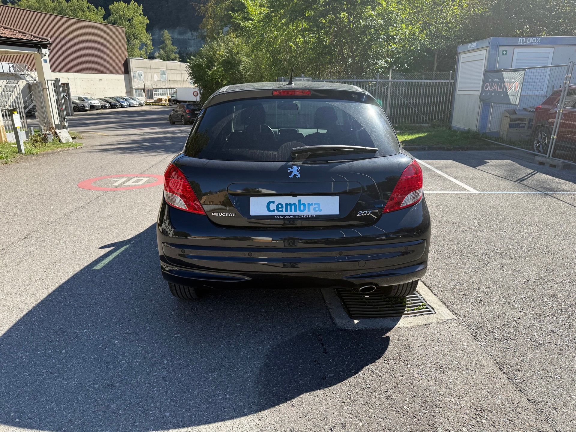 PEUGEOT 207 1.6 16V Swiss Edition-image-5
