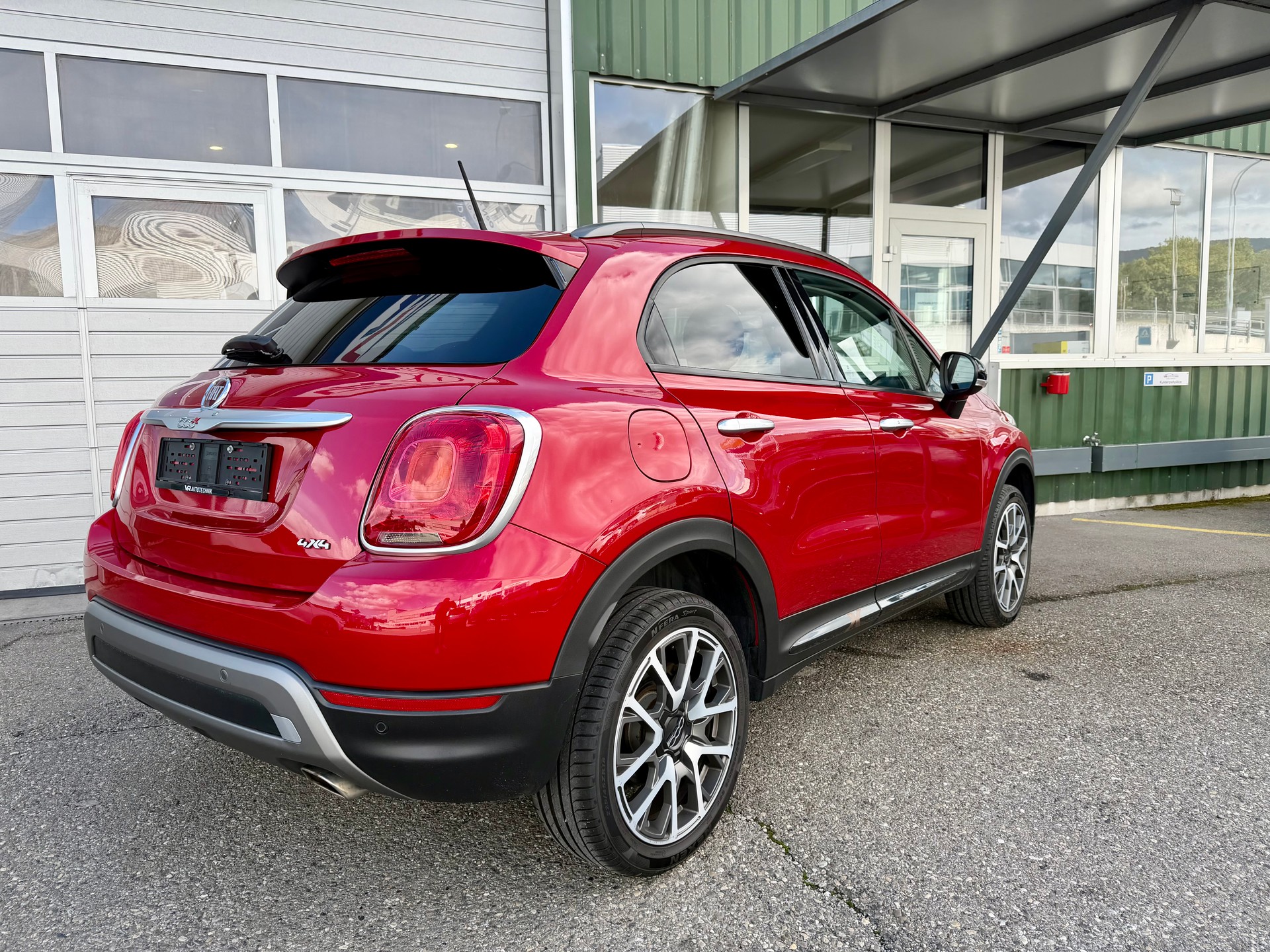FIAT 500X 2.0 MJ Cross Plus 4x4-image-3