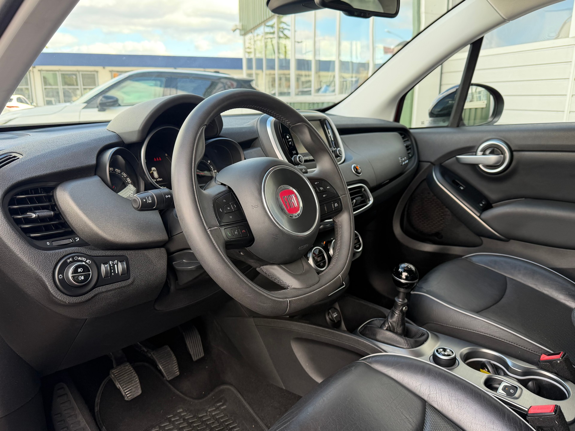 FIAT 500X 2.0 MJ Cross Plus 4x4-image-8