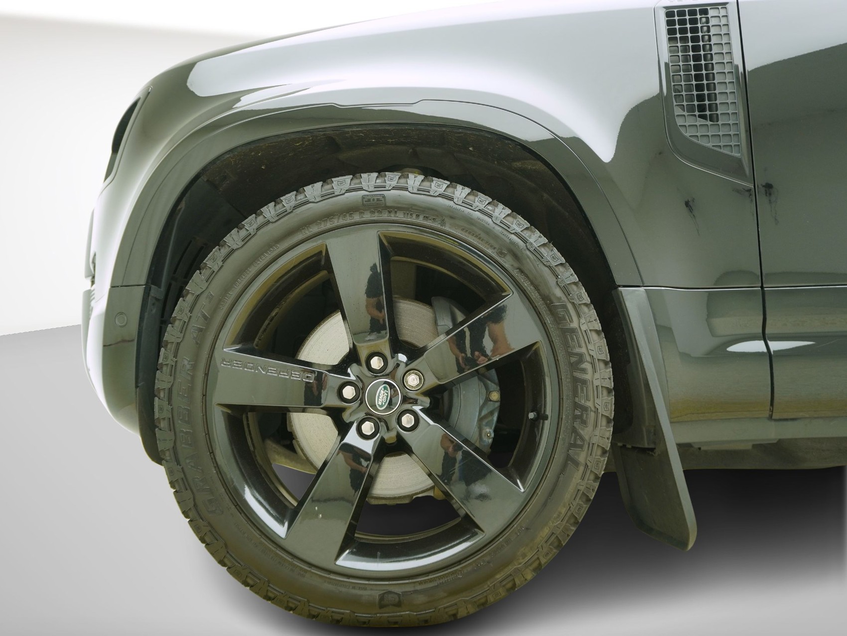 LAND ROVER Defender 2.0 P400e X-Dynamic SE-image-7