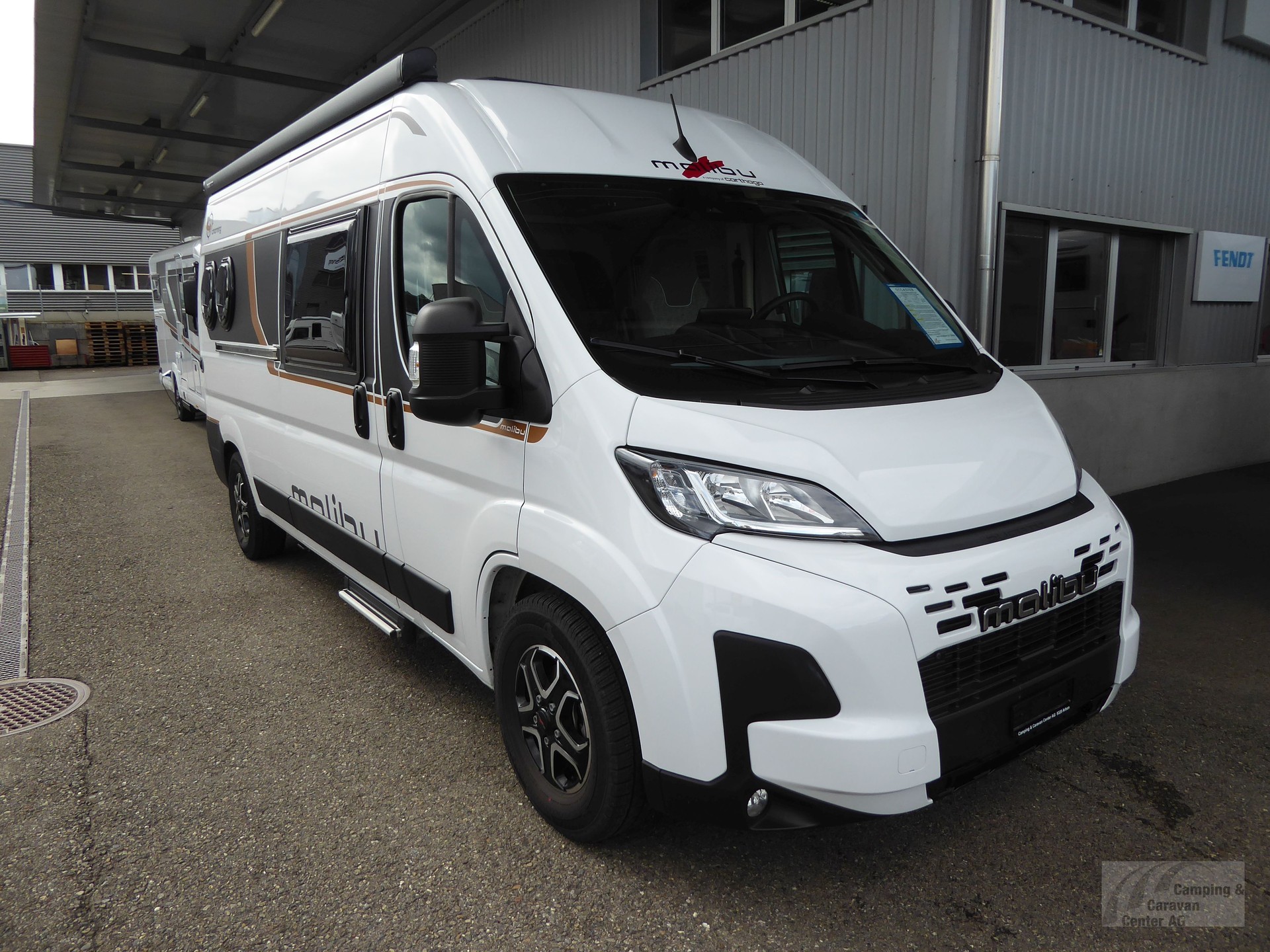 MALIBU Van comfort 600 DB Coupé-image-0