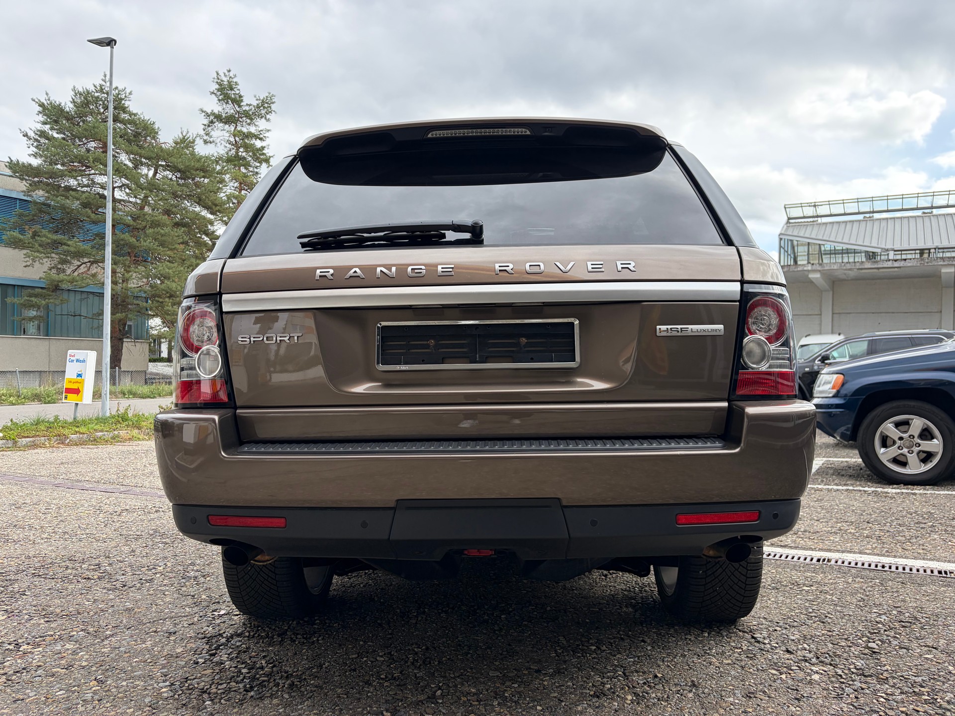 LAND ROVER Range Rover Sport 3.0 TDV6 HSE Automatic-image-13
