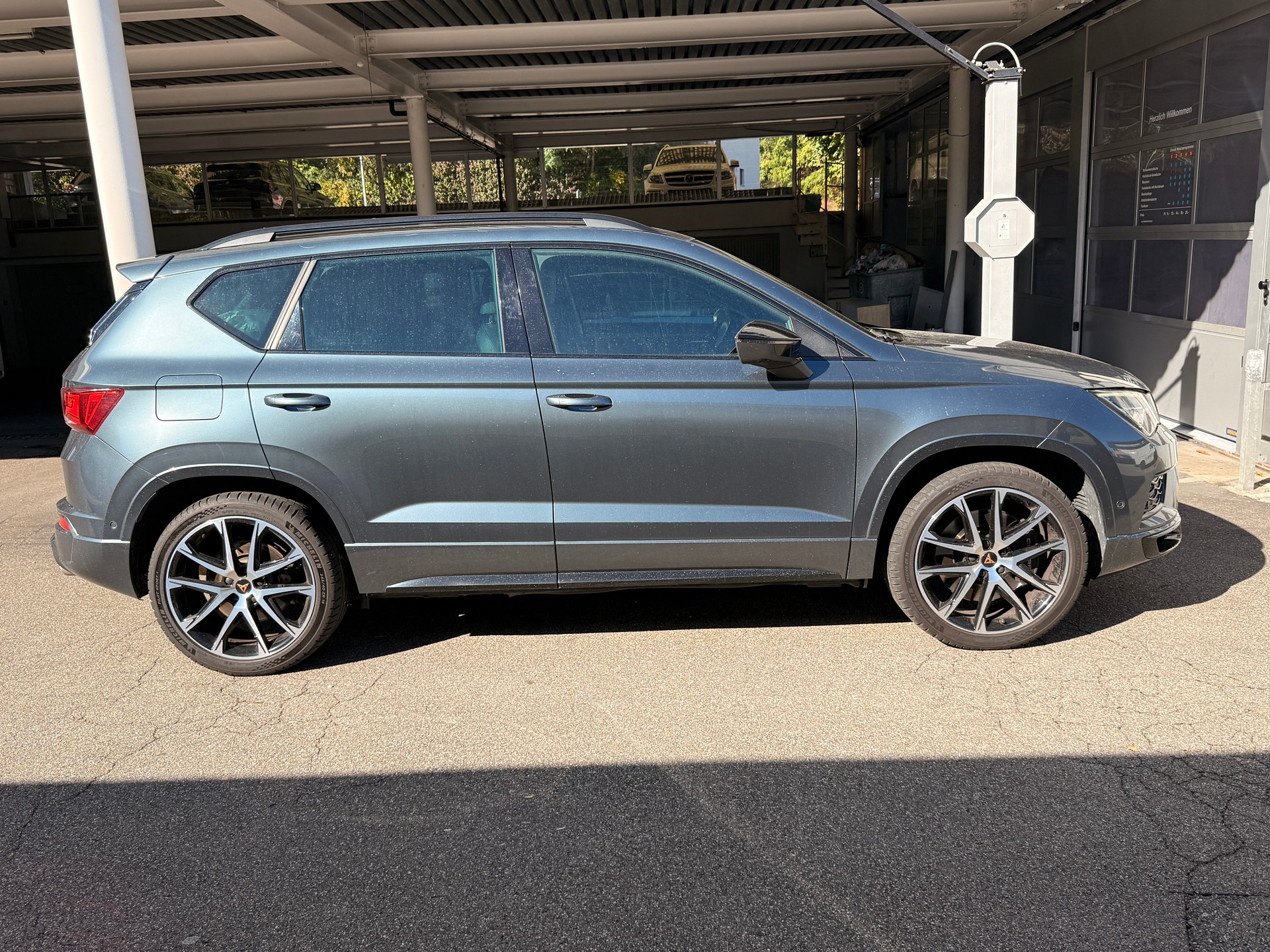 CUPRA Ateca 2.0TSI 4Drive DSG-showroom-element-3