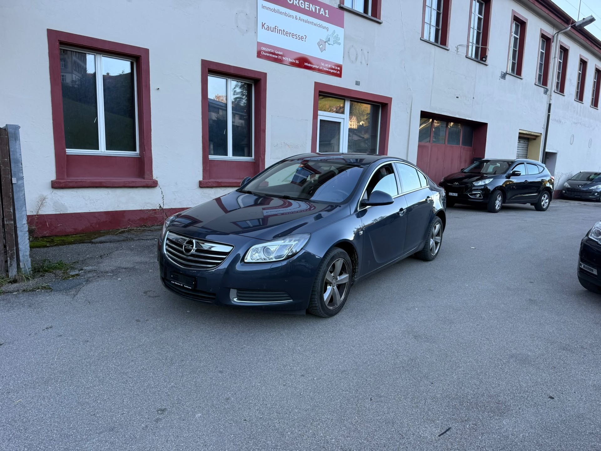 OPEL Insignia 2.0 Turbo Edition Automatic-image-0