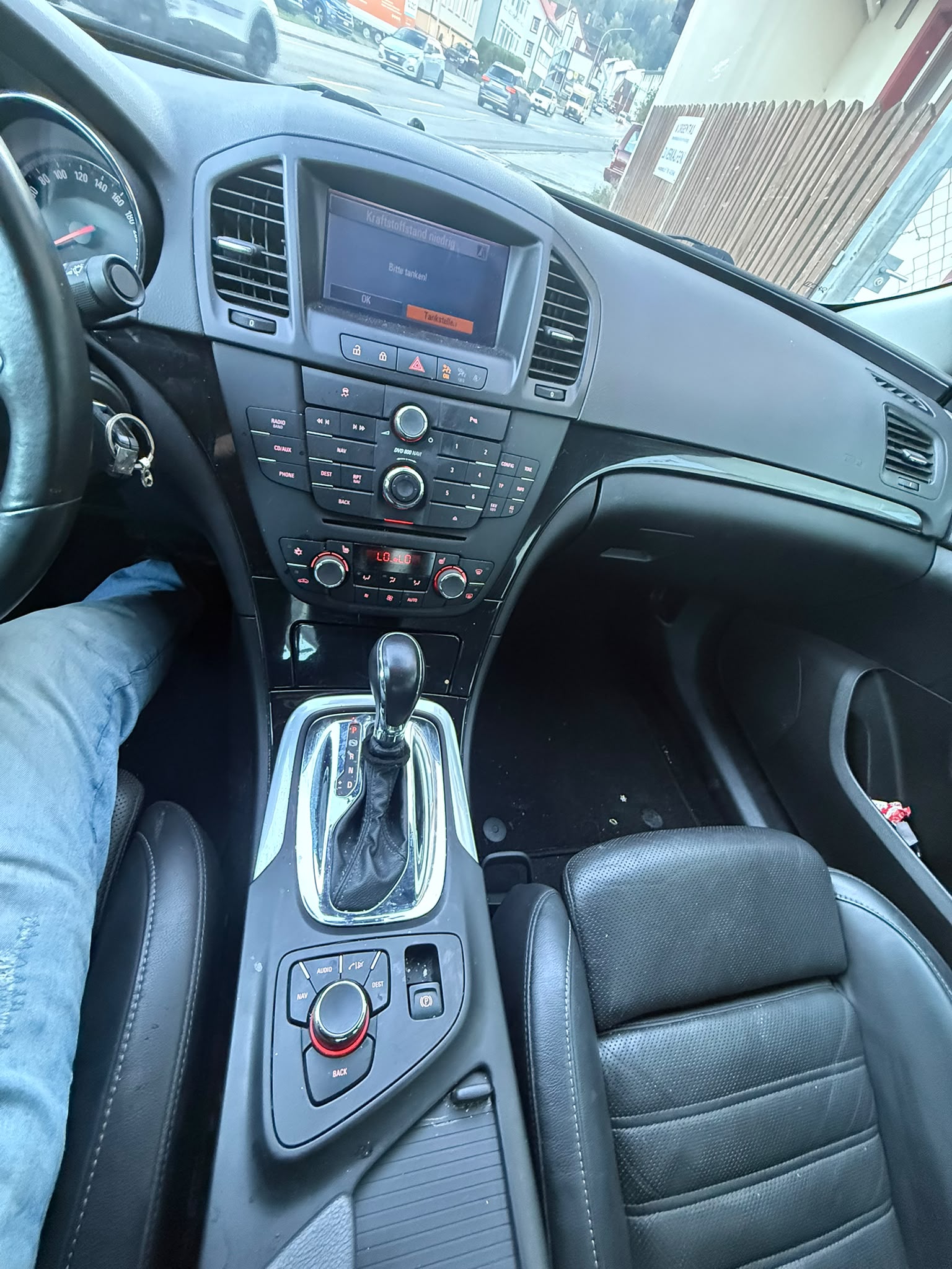 OPEL Insignia 2.0 Turbo Edition Automatic-image-7