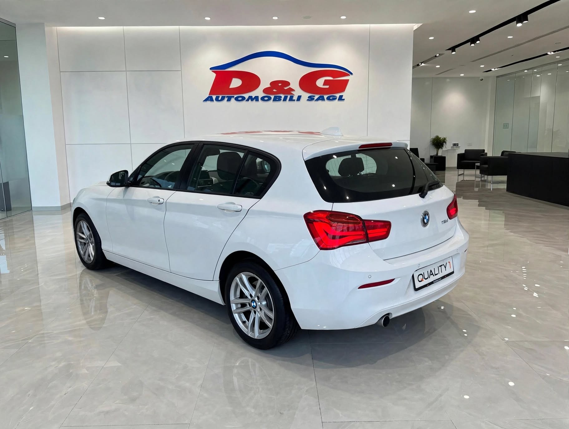 BMW 116d M Sport Steptronic-image-3