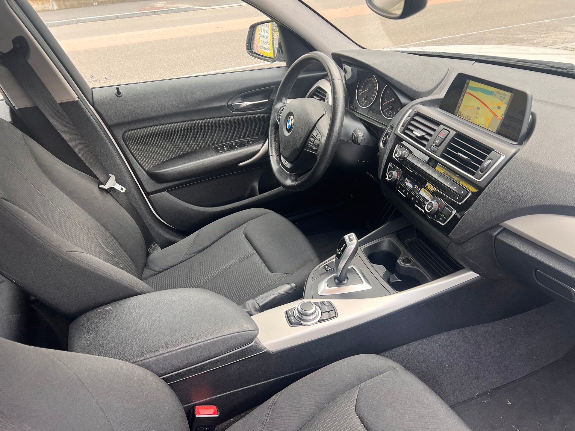 BMW 116d M Sport Steptronic-image-10