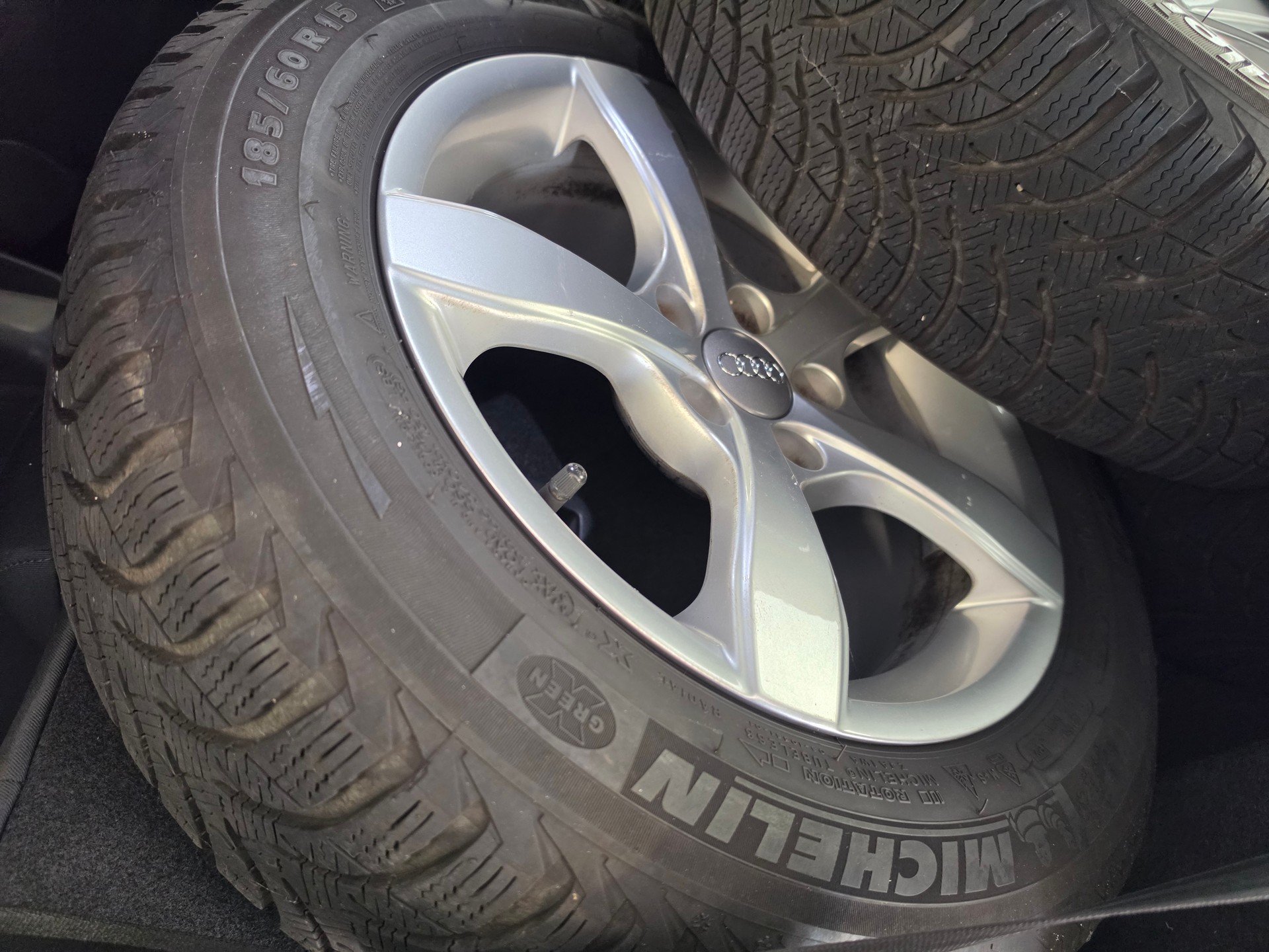 AUDI A1 Sportback 1.4 TFSI Attraction-image-11