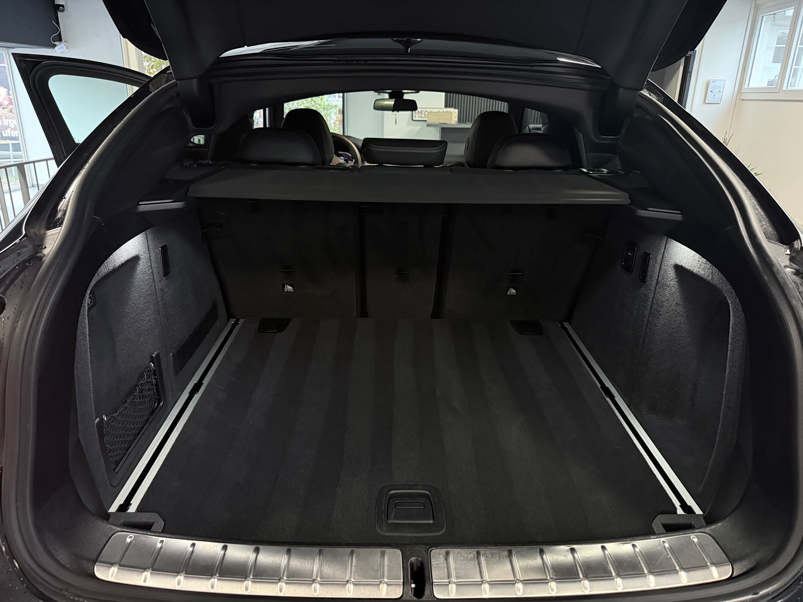 BMW X4 xDrive 48V M40d Steptronic-image-24