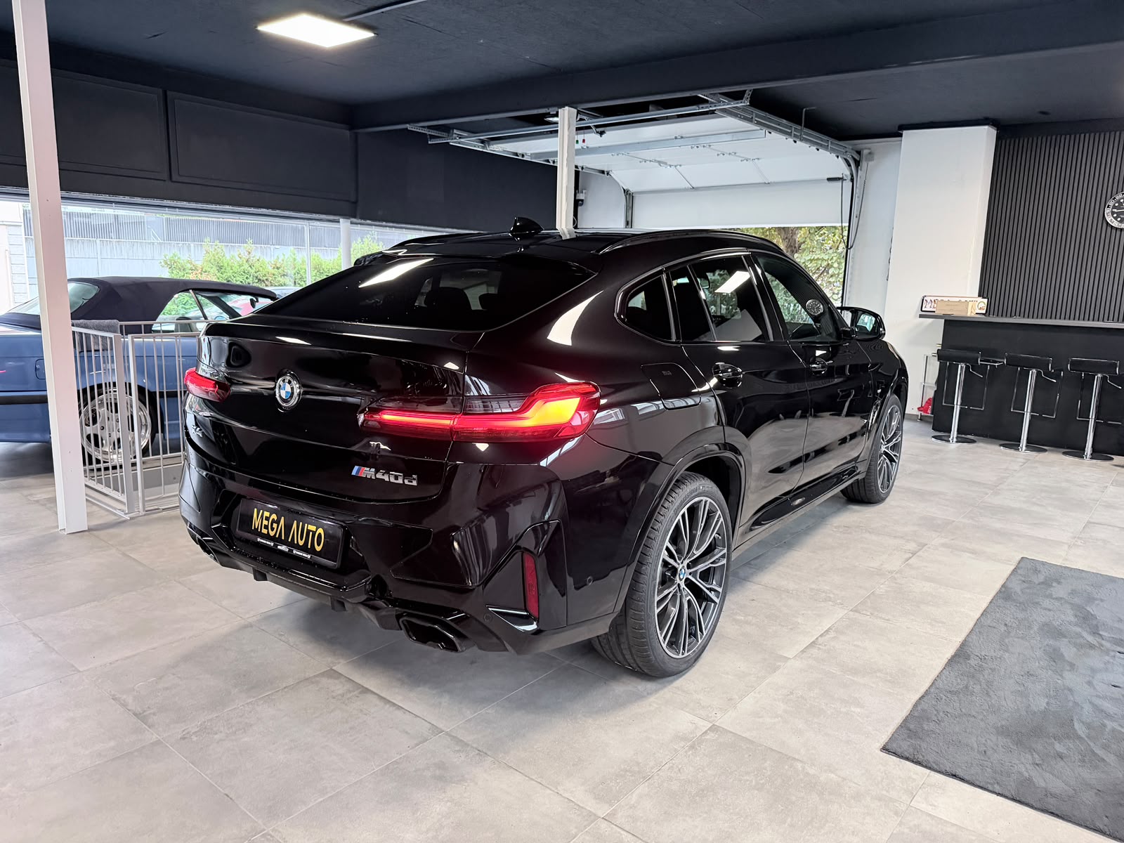 BMW X4 xDrive 48V M40d Steptronic-image-8