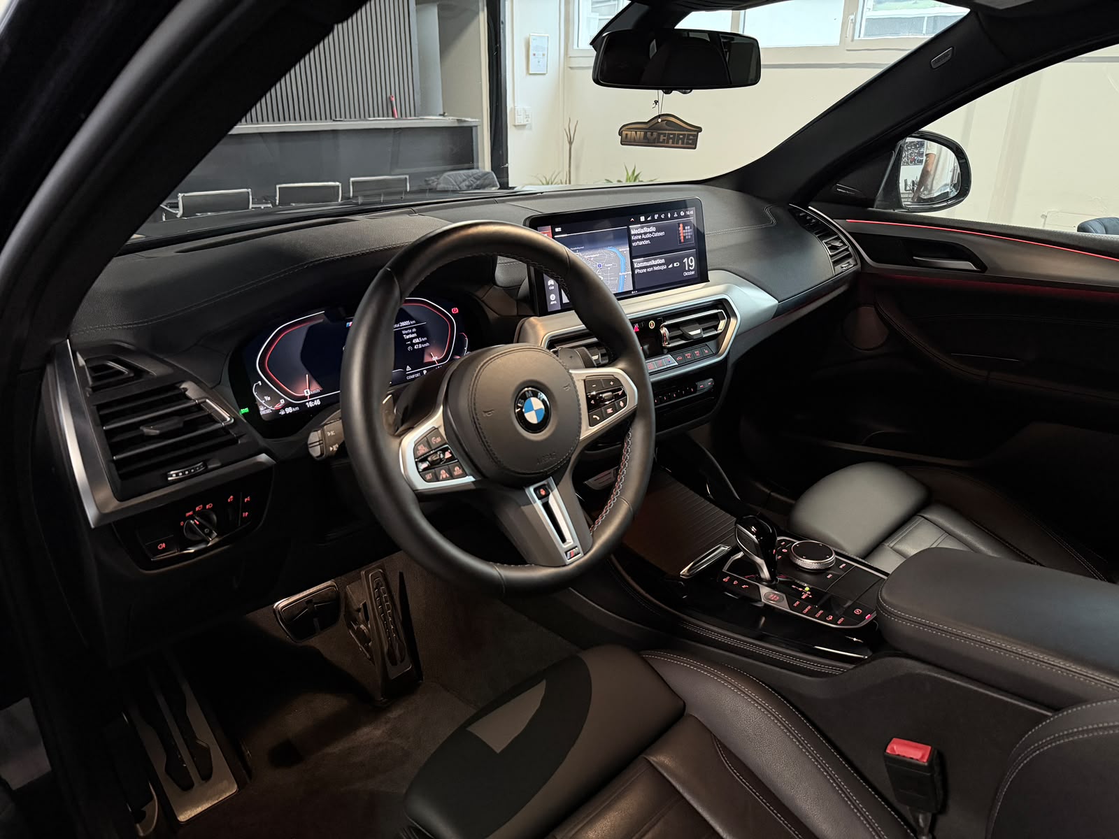 BMW X4 xDrive 48V M40d Steptronic-image-12