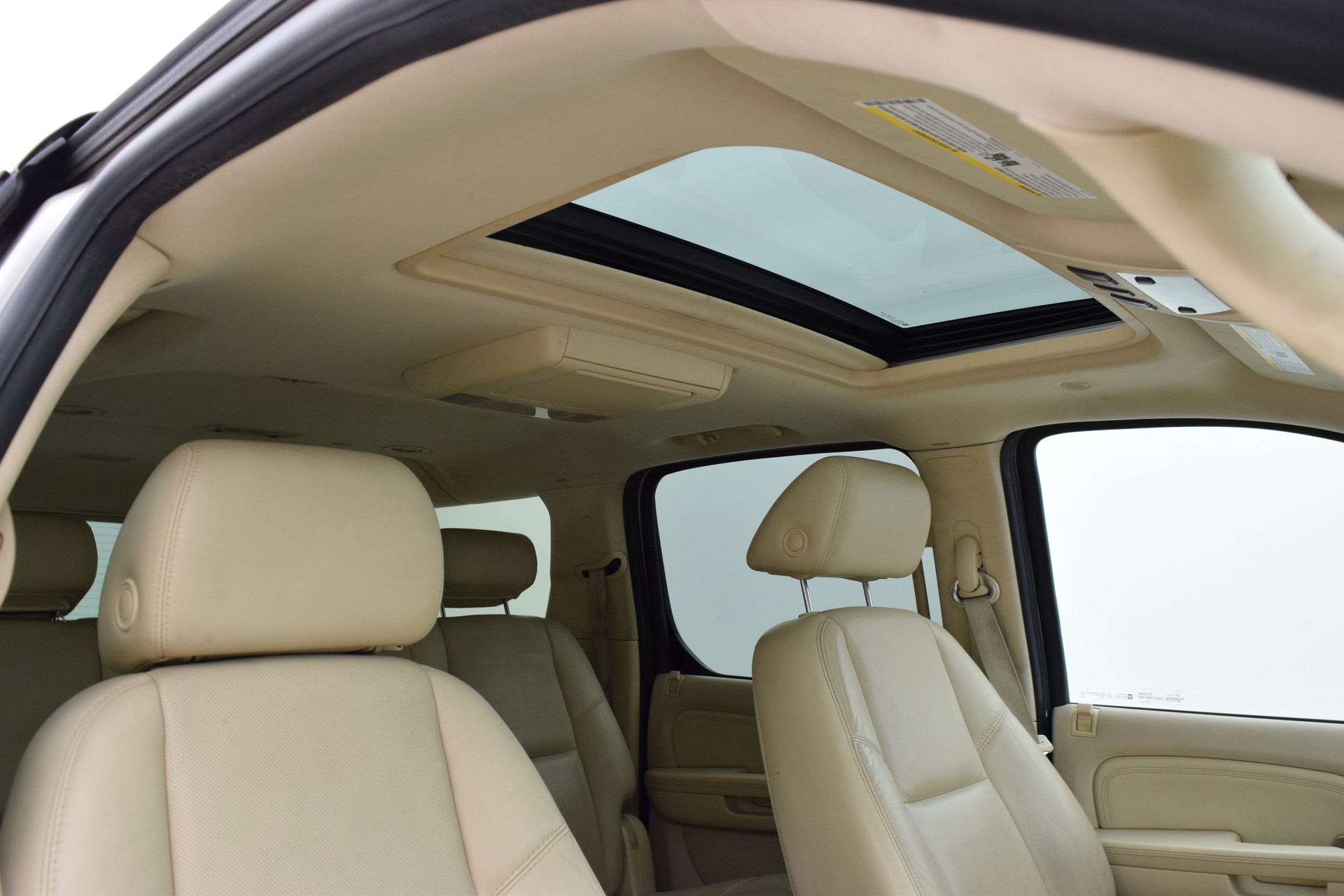 CADILLAC Escalade 6.2 ESV-image-13