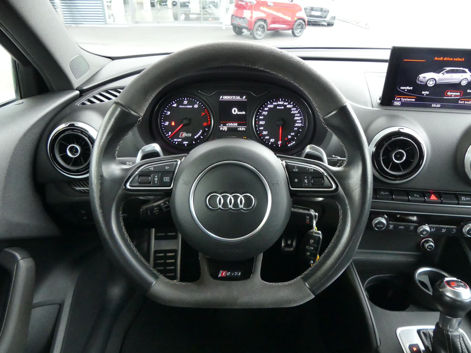 AUDI RS3 2.5 TSI quattro S-tronic-image-14