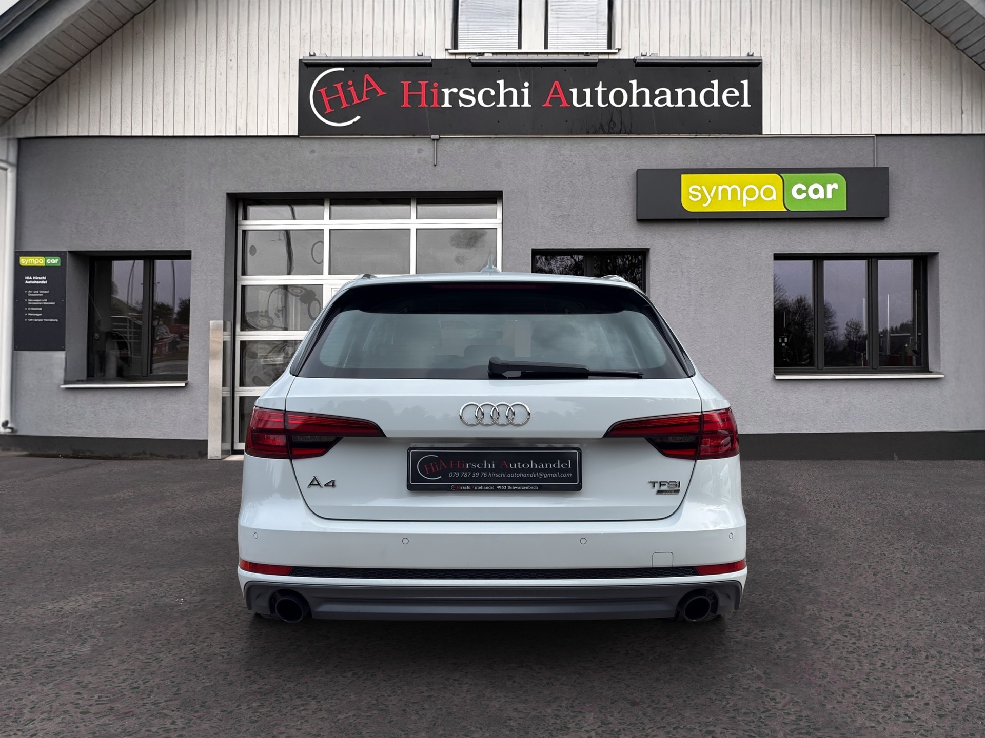 AUDI A4 Avant 2.0 TFSI Sport S-tronic S-Line-image-8