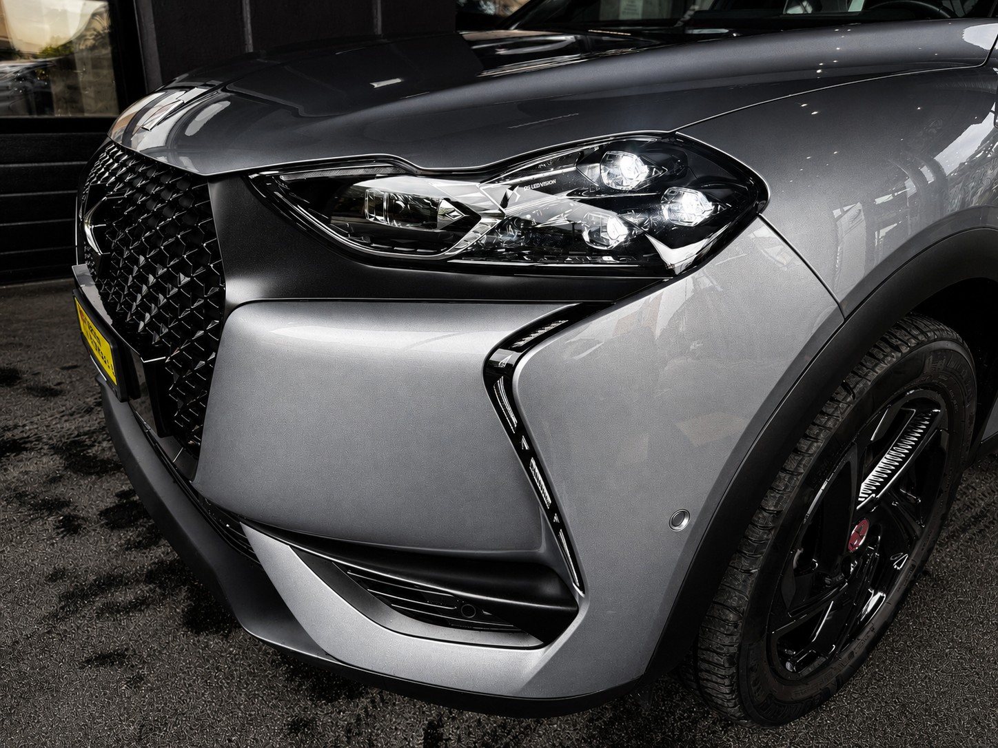 DS AUTOMOBILES DS 3 Crossback 1.2 PureTech Performance Line EAT8-image-4