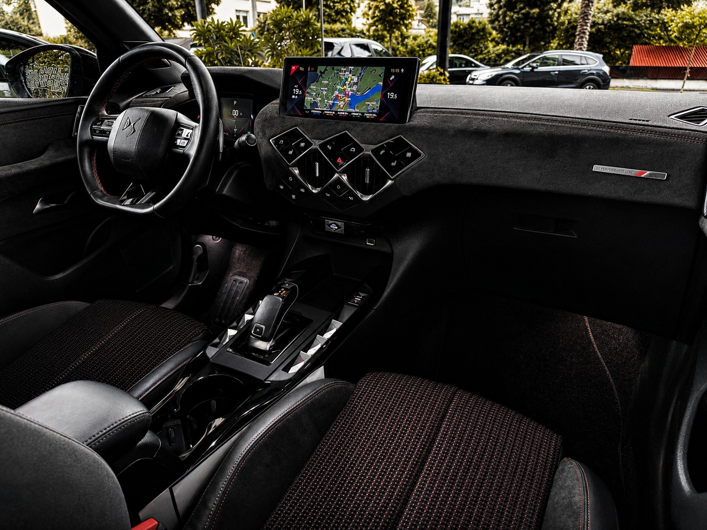 DS AUTOMOBILES DS 3 Crossback 1.2 PureTech Performance Line EAT8-image-9