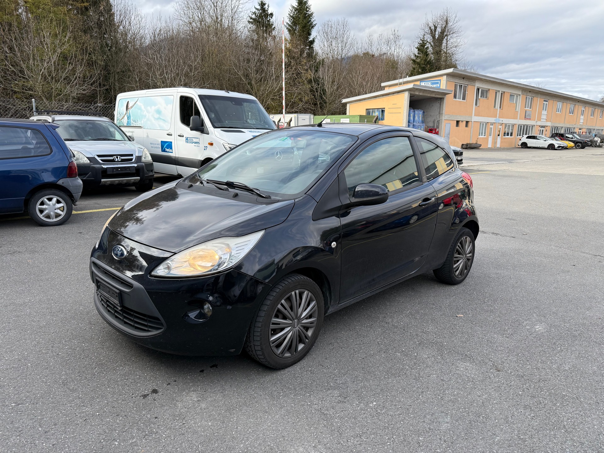 FORD KA 1.25 Titanium-image-0
