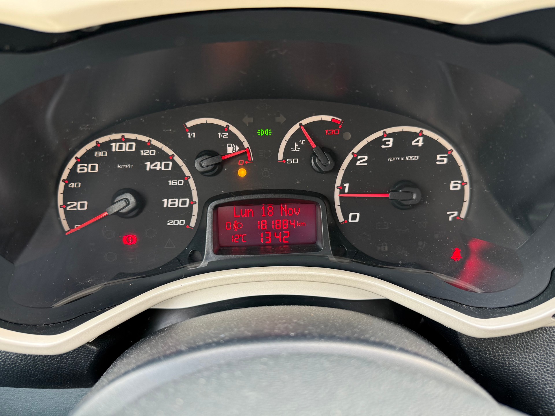 FORD KA 1.25 Titanium-image-7