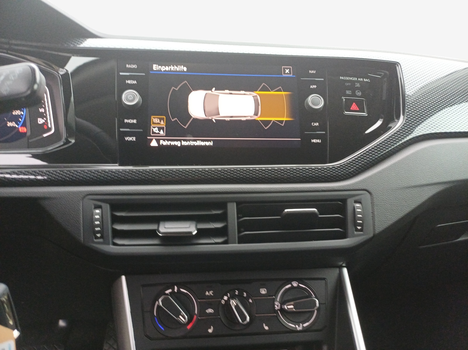 VW Polo Life 1.0TSI 95PS DSG-image-10