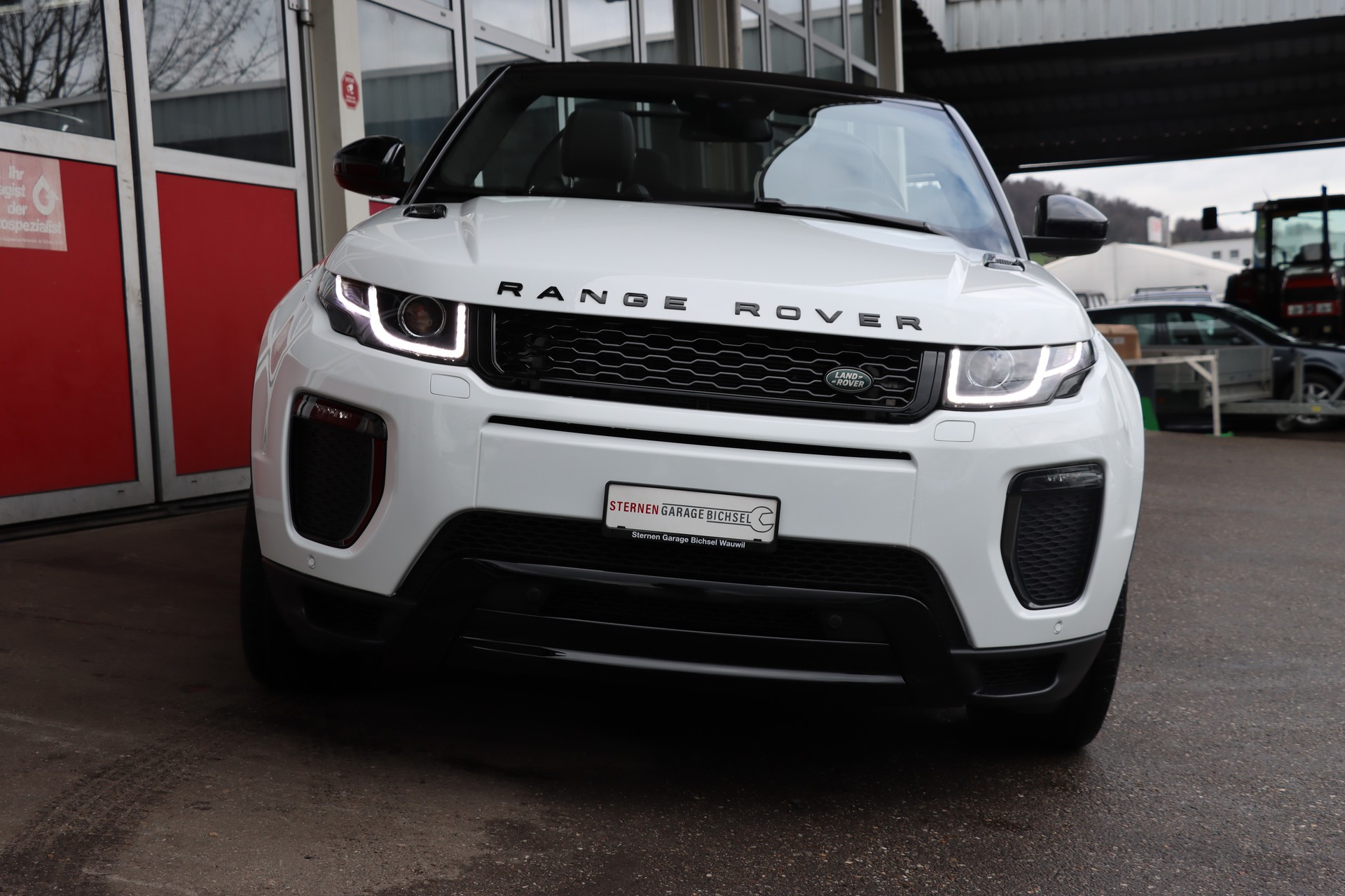 LAND ROVER Range Rover Evoque Convert. 2.0 TD4 SE Dynamic AT9-image-2