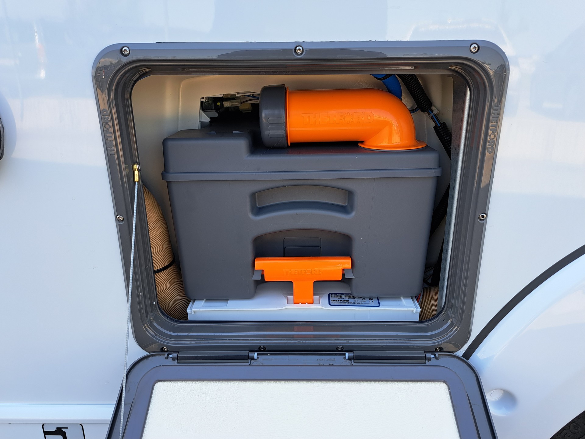 BÜRSTNER Travel Van T 620 G-image-9