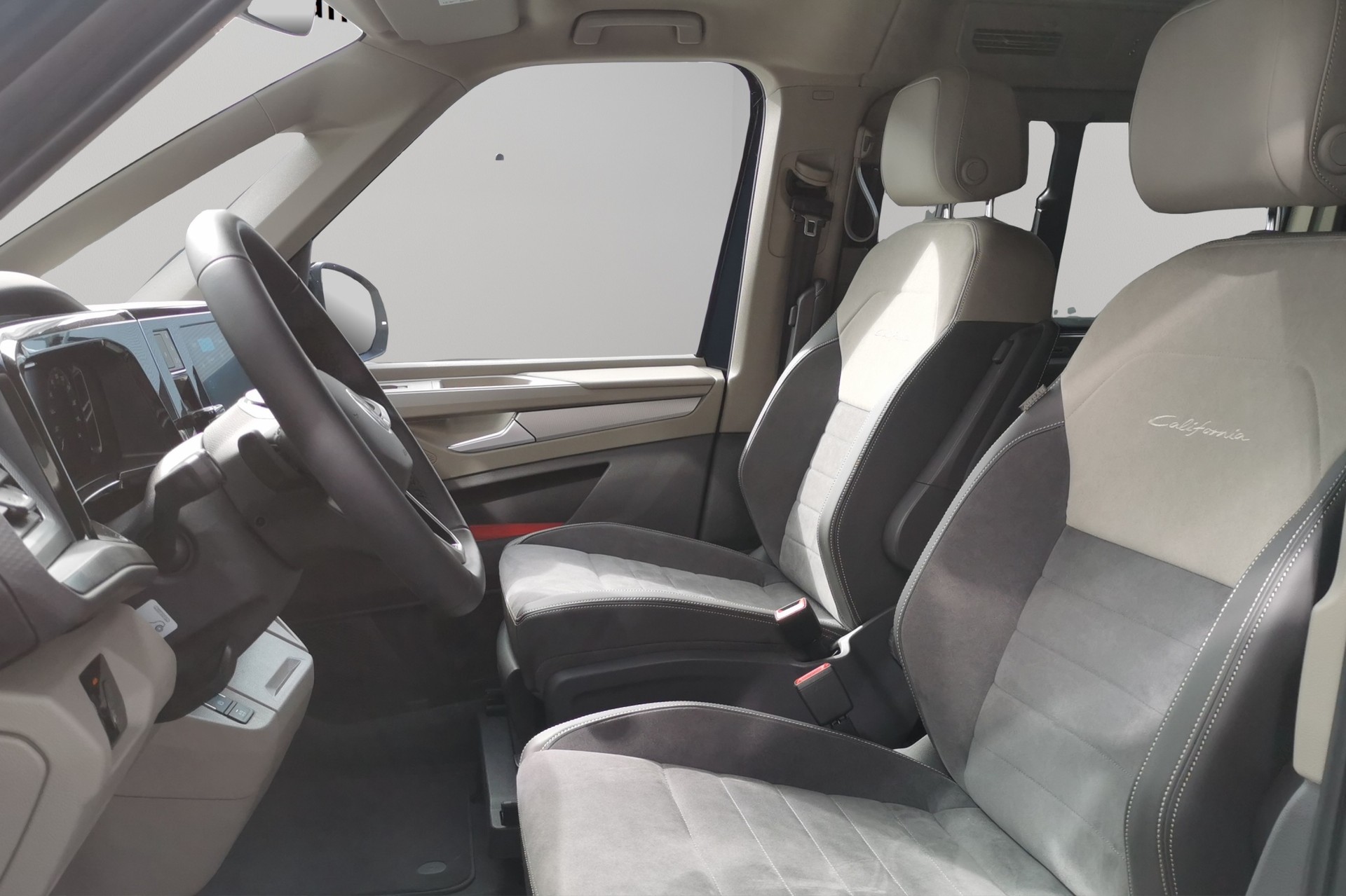 VW California 2.0 TDI Beach Tour Liberty-image-8