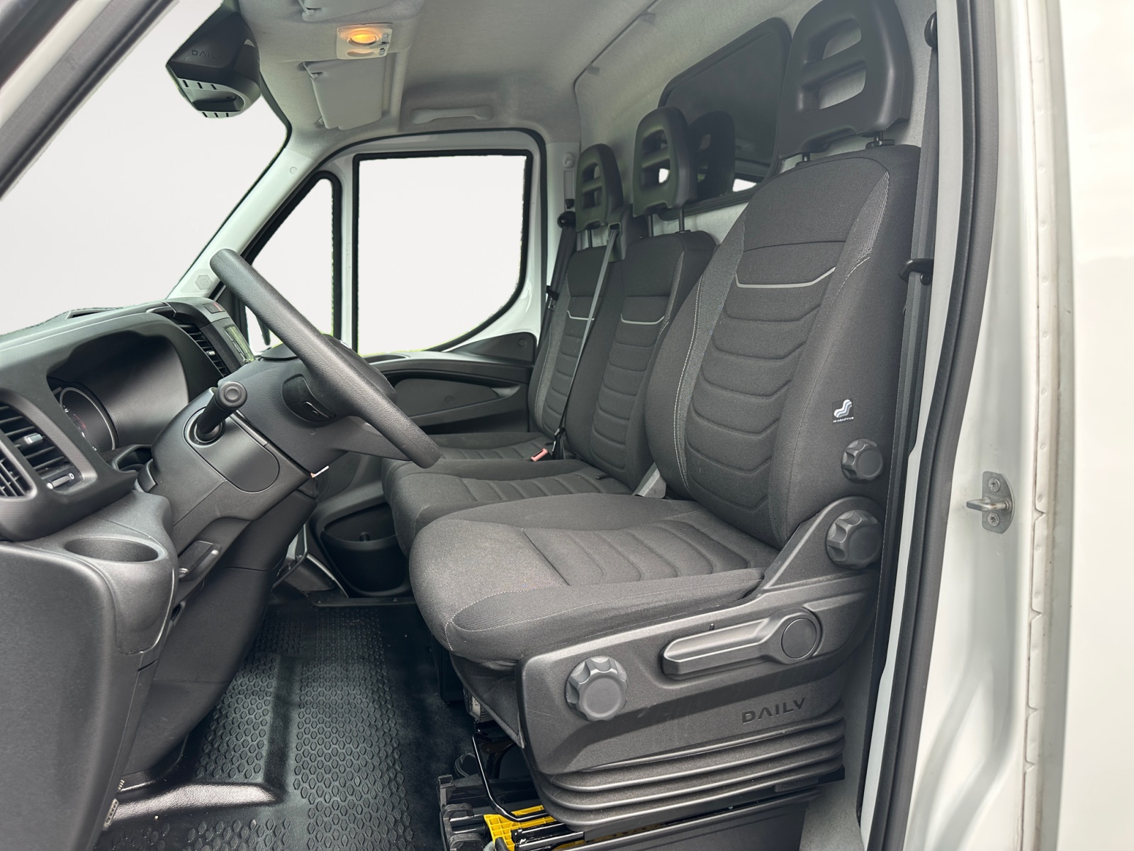 IVECO 35 S 160PS Lang Automatik-image-5