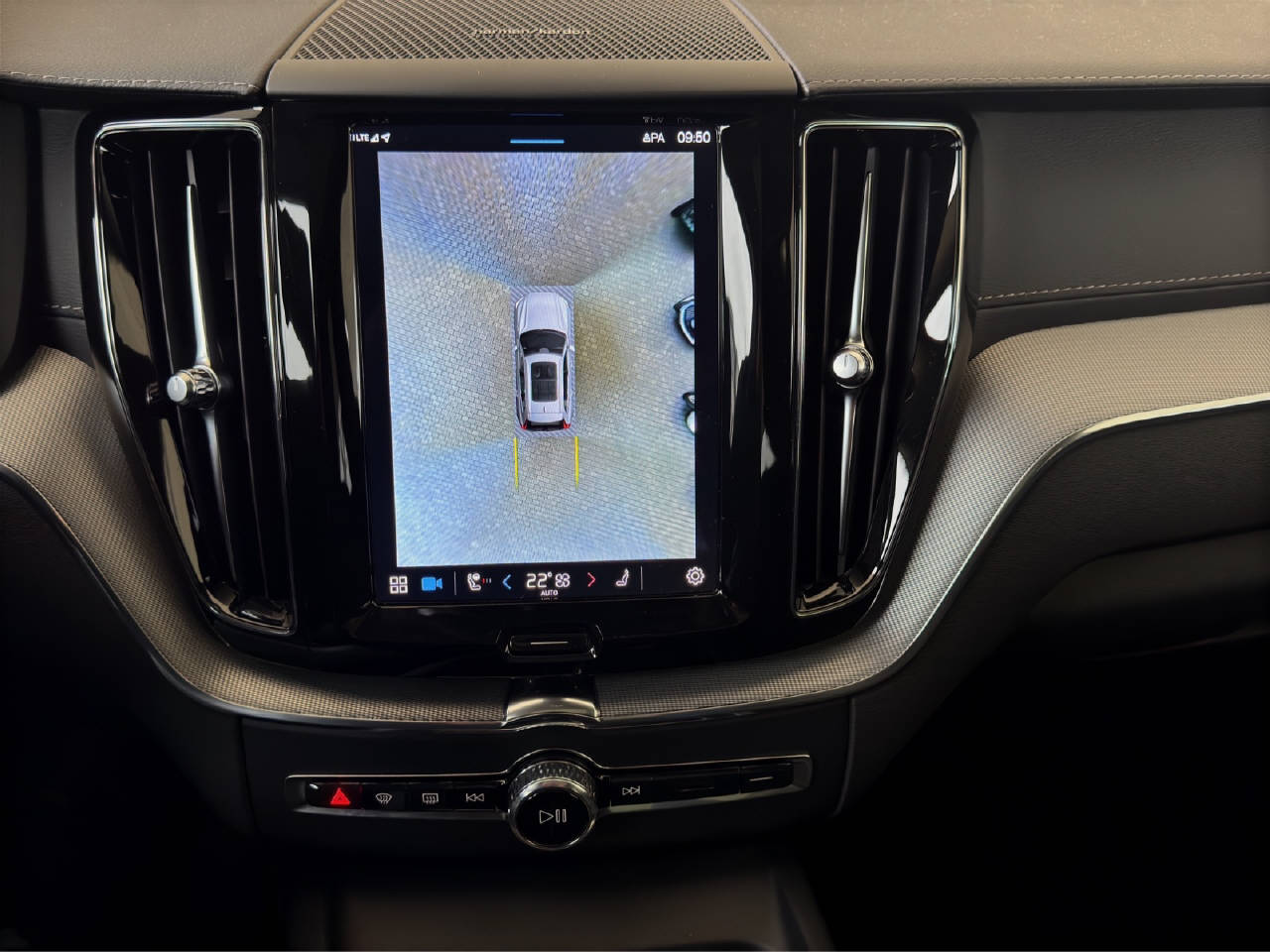 VOLVO XC60 2.0 T6 TE Ultimate Bright-image-14