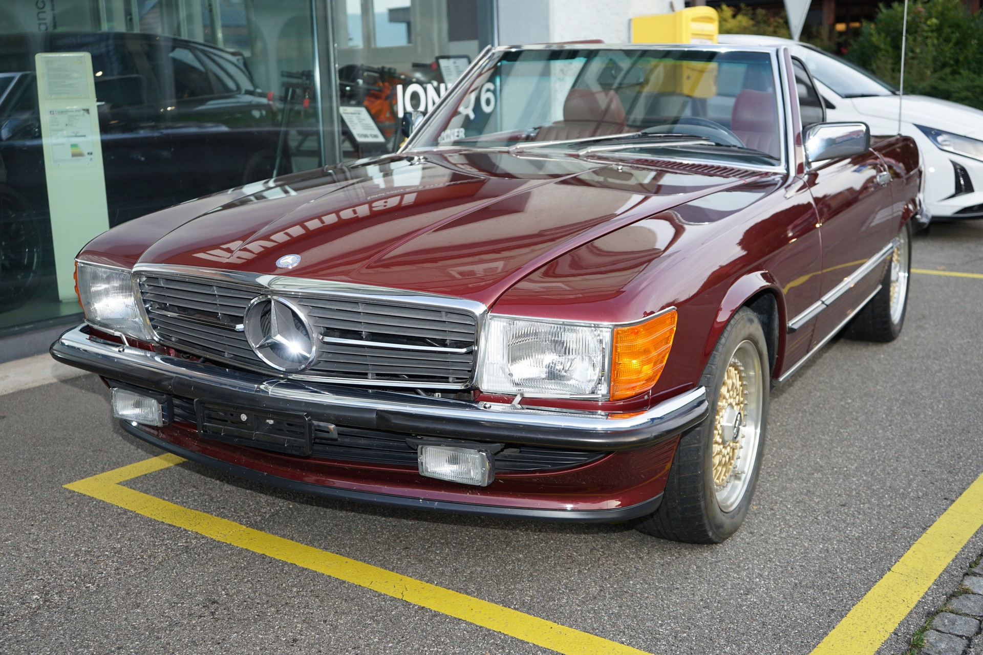 MERCEDES-BENZ 300 SL Automatic-showroom-element-1