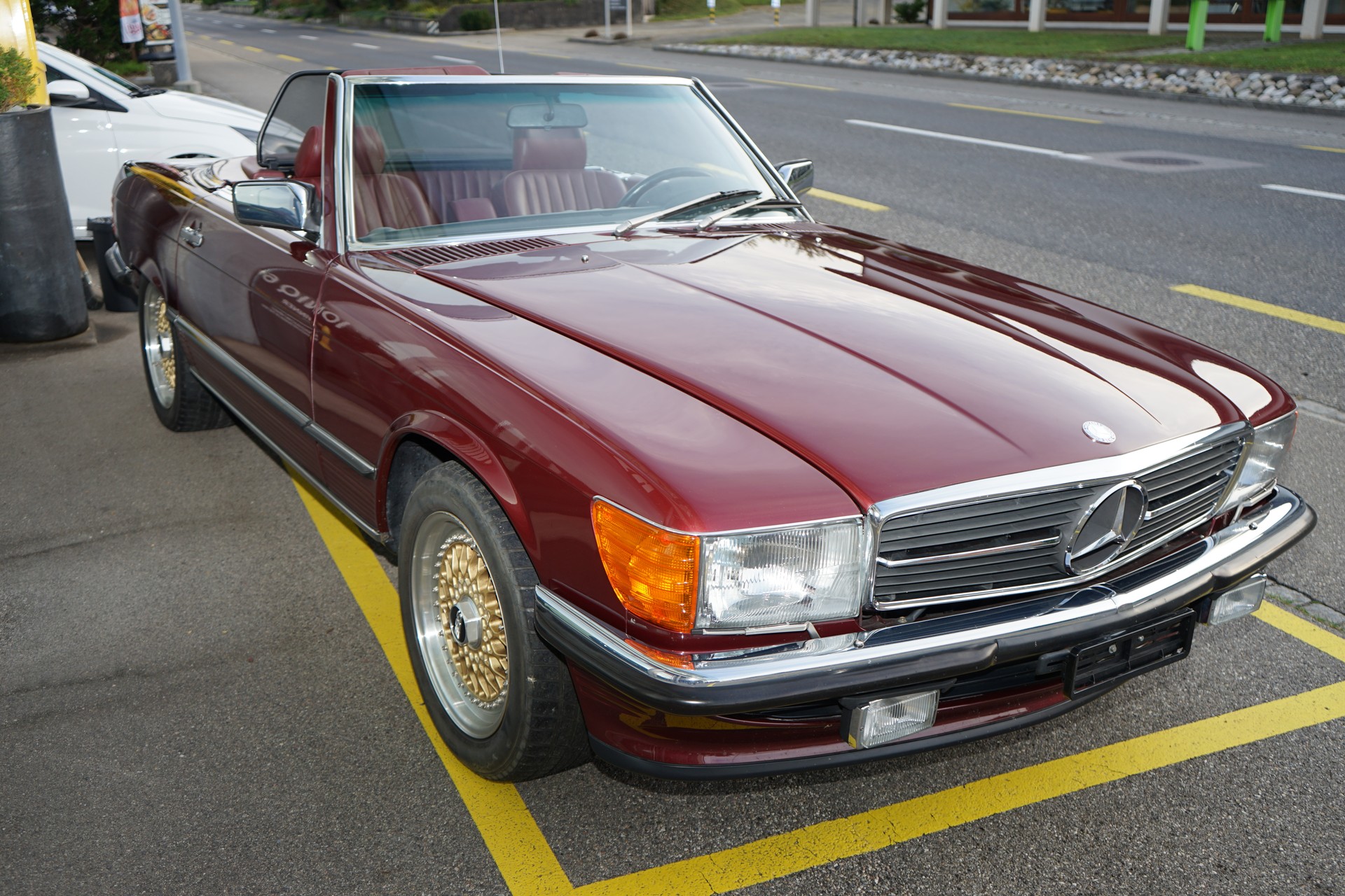 MERCEDES-BENZ 300 SL Automatic-showroom-element-3