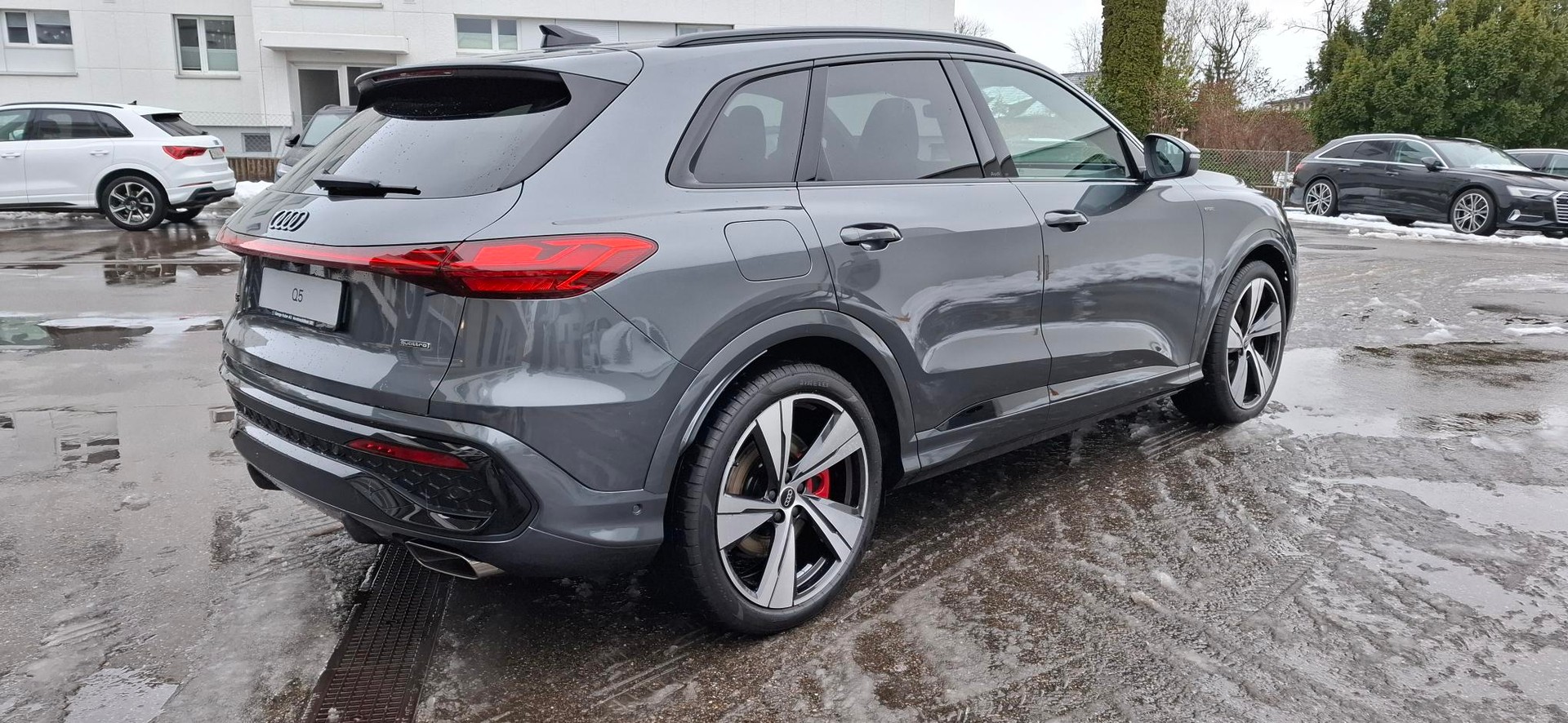 AUDI Q5 e-hybrid quattro 270 kW S-tronic-image-4
