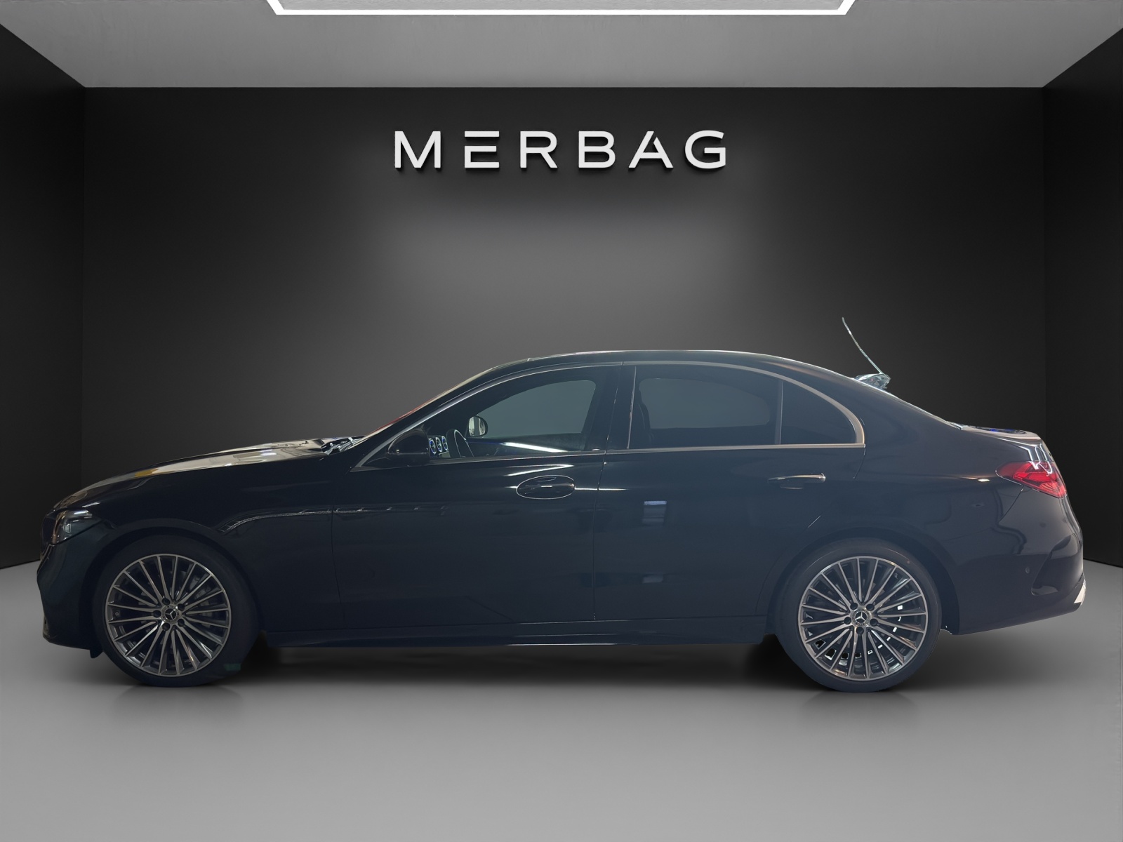 MERCEDES-BENZ C 220 d 4 Matic-image-1