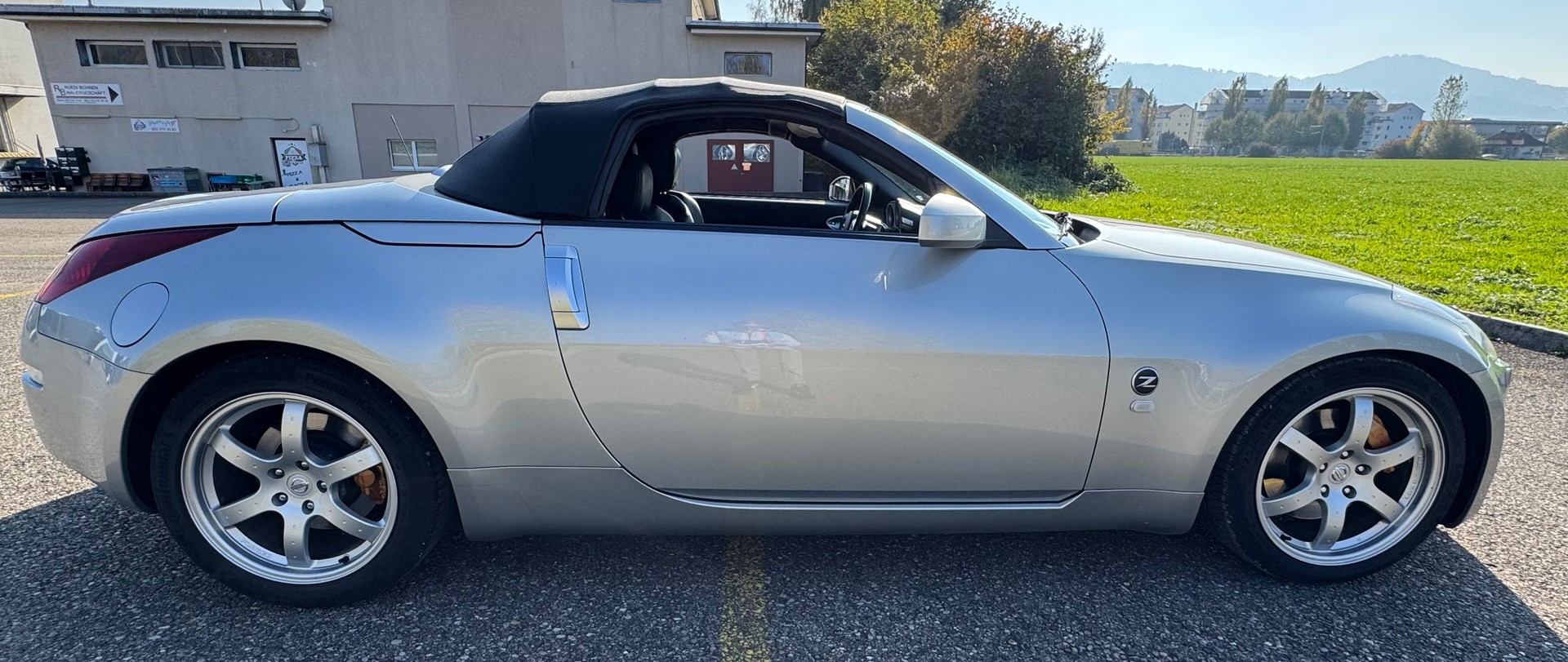 NISSAN 350 Z Roadster Pack-image-0