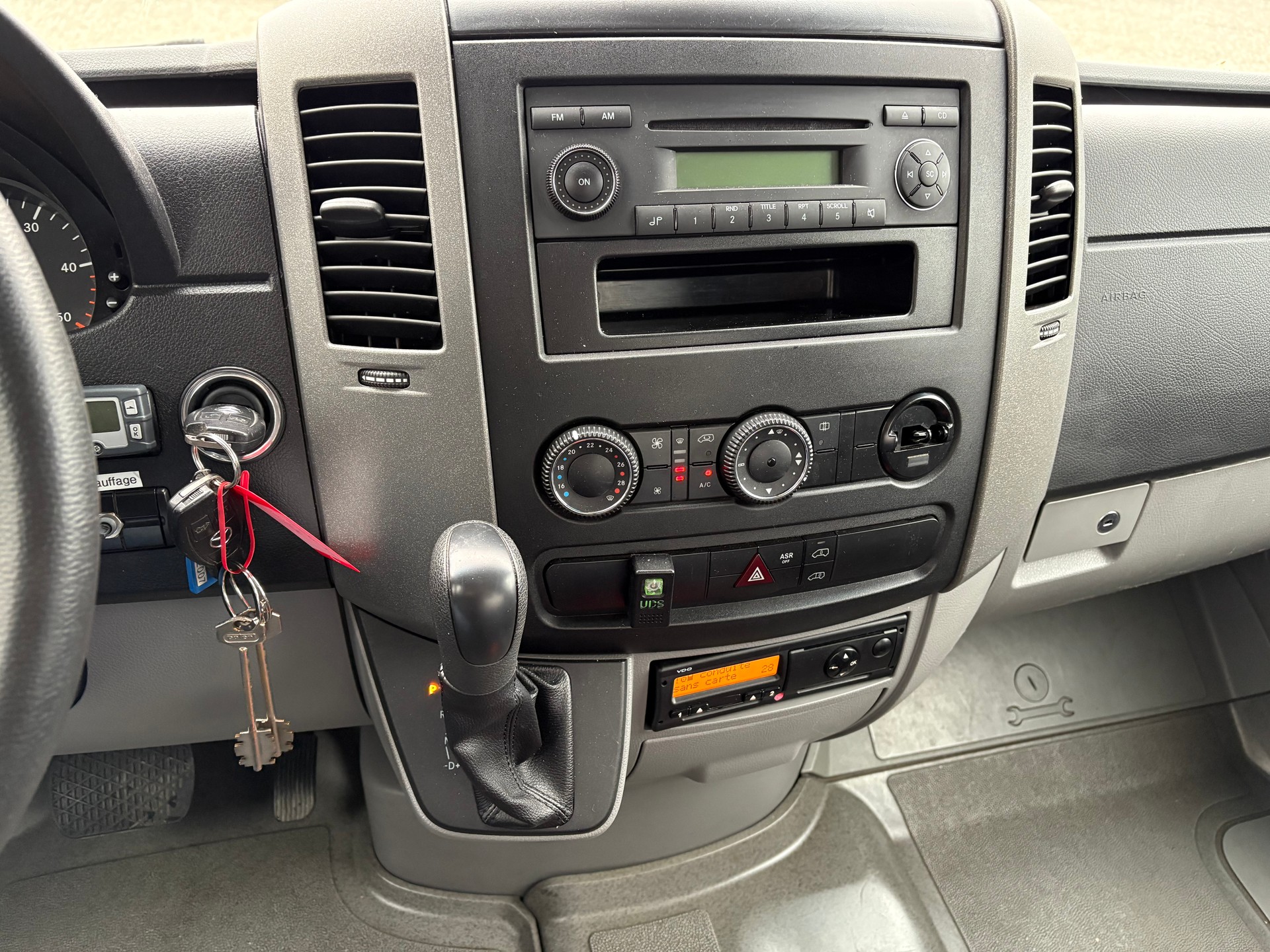 MERCEDES-BENZ Sprinter 316 CDI Standard Automat-image-7
