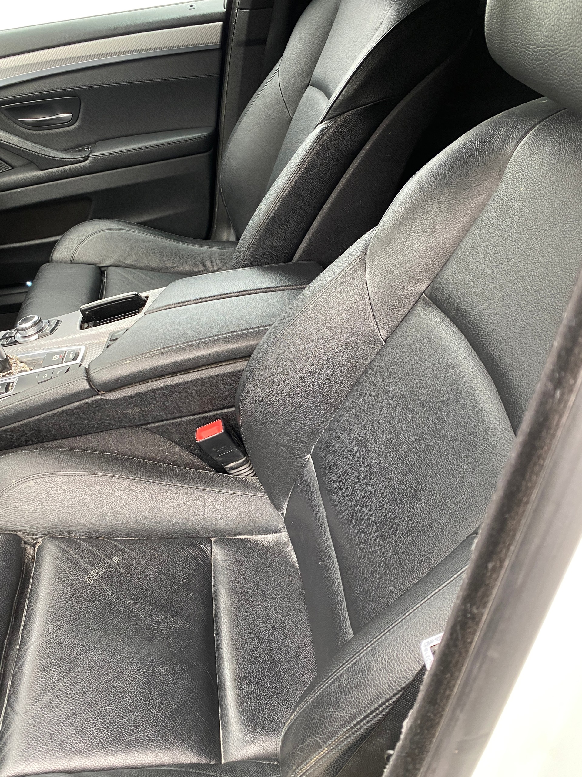 BMW 525d xDrive Touring Steptronic-image-4