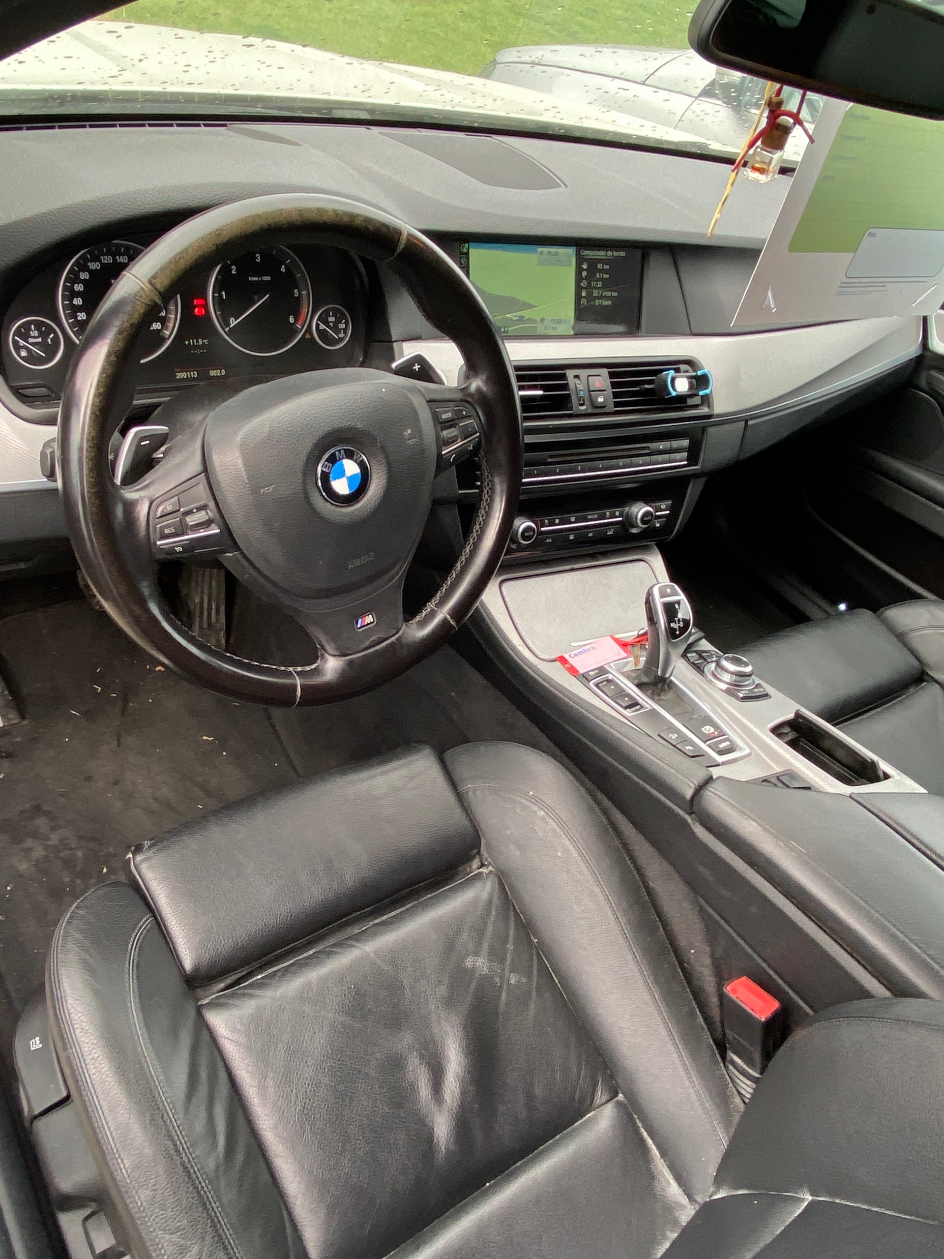 BMW 525d xDrive Touring Steptronic-image-5