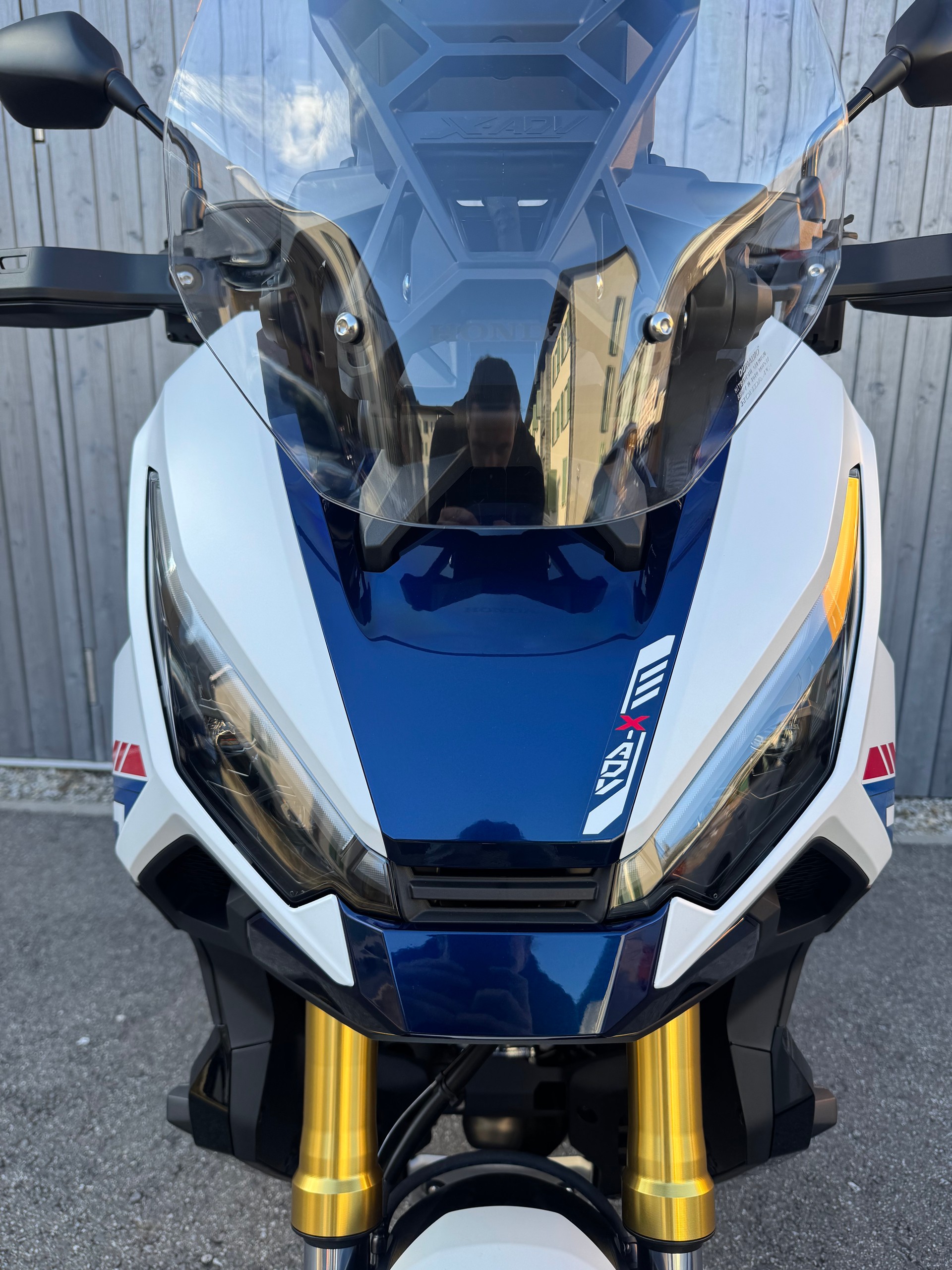 HONDA X-ADV 750-showroom-element-2