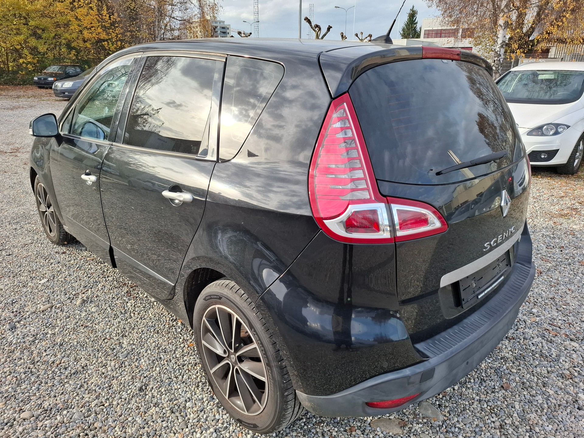 RENAULT Scénic 1.4 16V Turbo Privilège-image-5