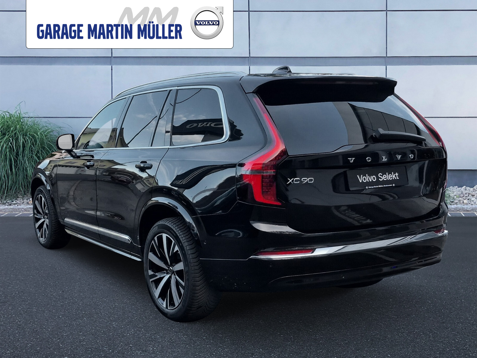 VOLVO XC90 2.0 B5 MH Plus Bright 7 P. AWD-showroom-element-2
