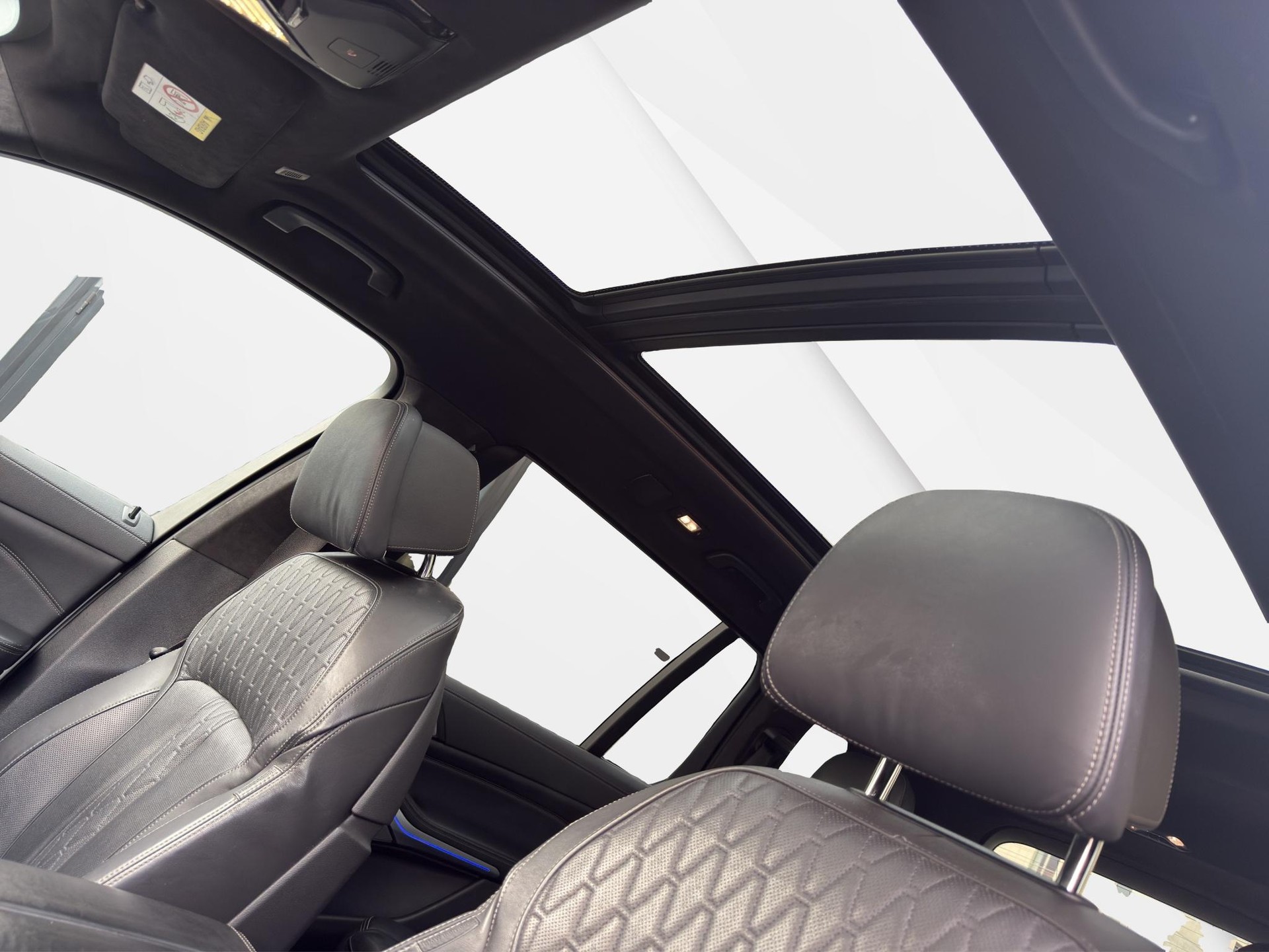 BMW X7 xDrive 40d-image-21