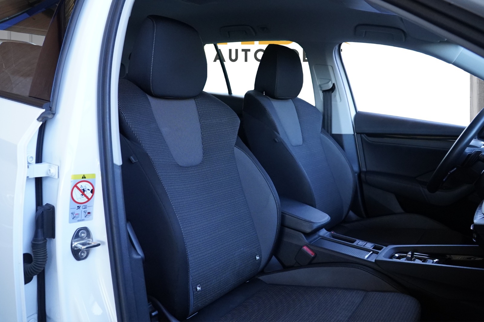 SKODA Octavia Combi 1.0 TSI mHEV DSG Ambition *CH Fahrzeug*-image-14